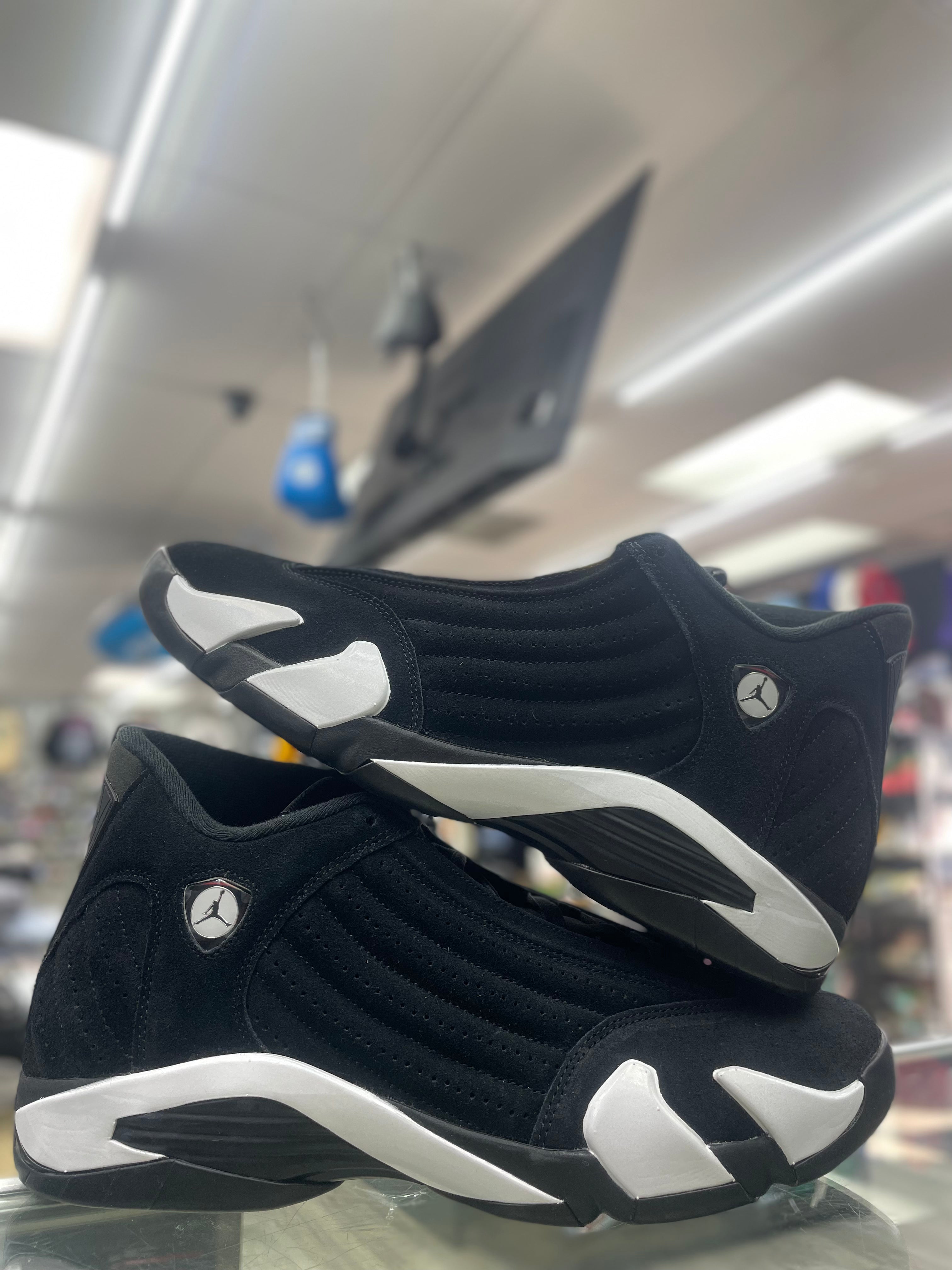Air Jordan Retro 14 “Black White”