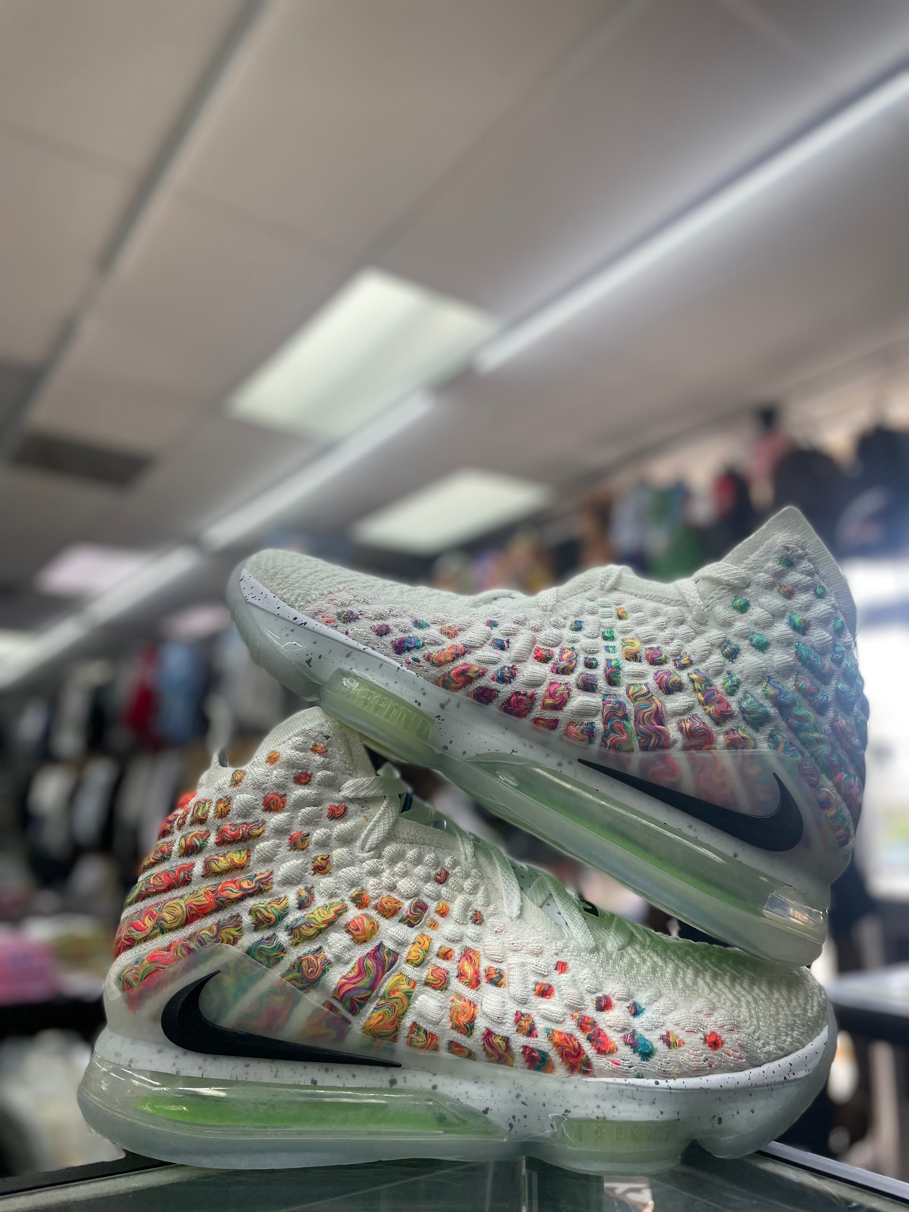 Nike Lebron 17 “Air Command Force ” (BQ3177-100)