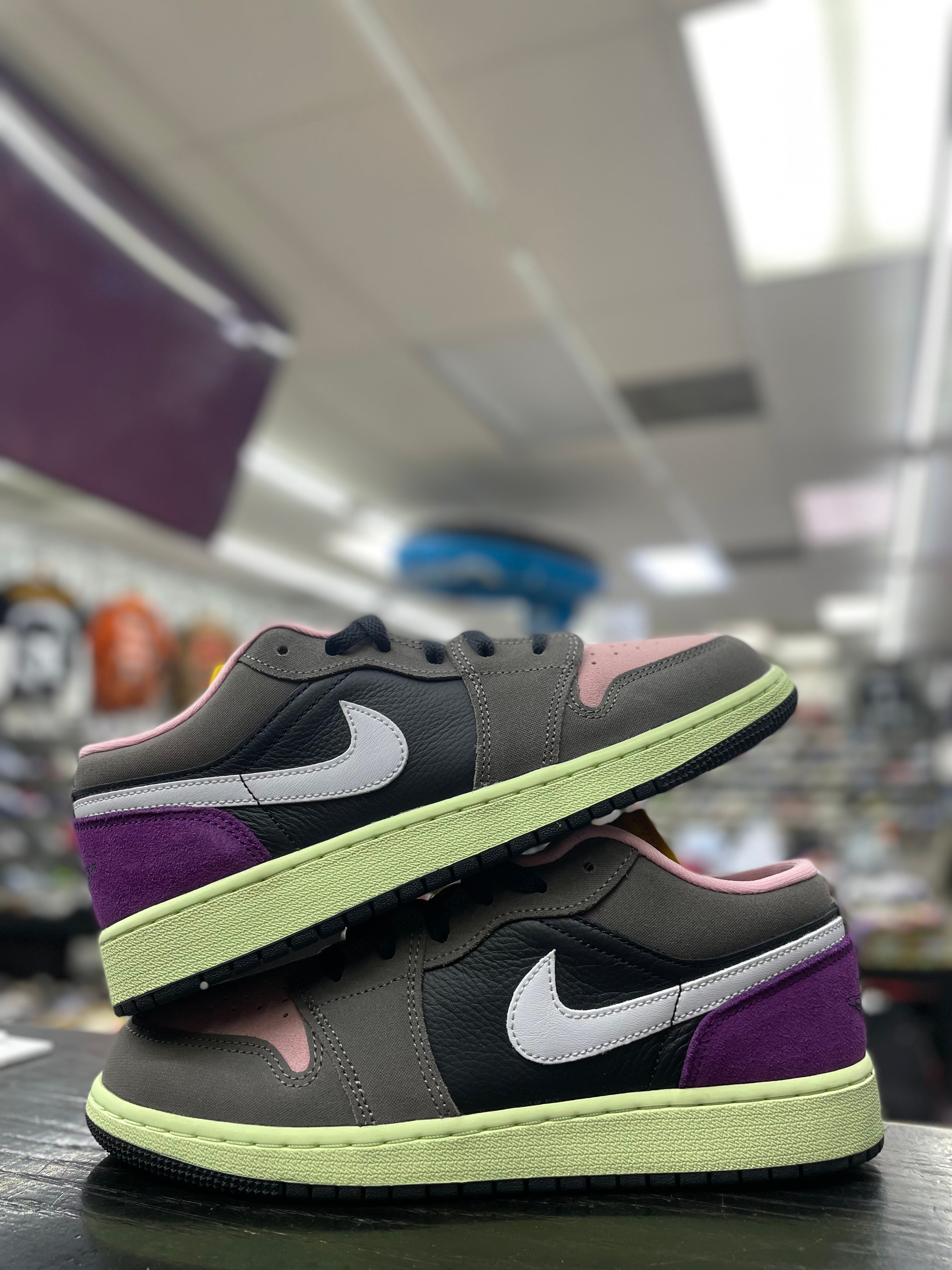 Air Jordan 1 Low “Tokyo Bio Hack” (HQ2021-005)
