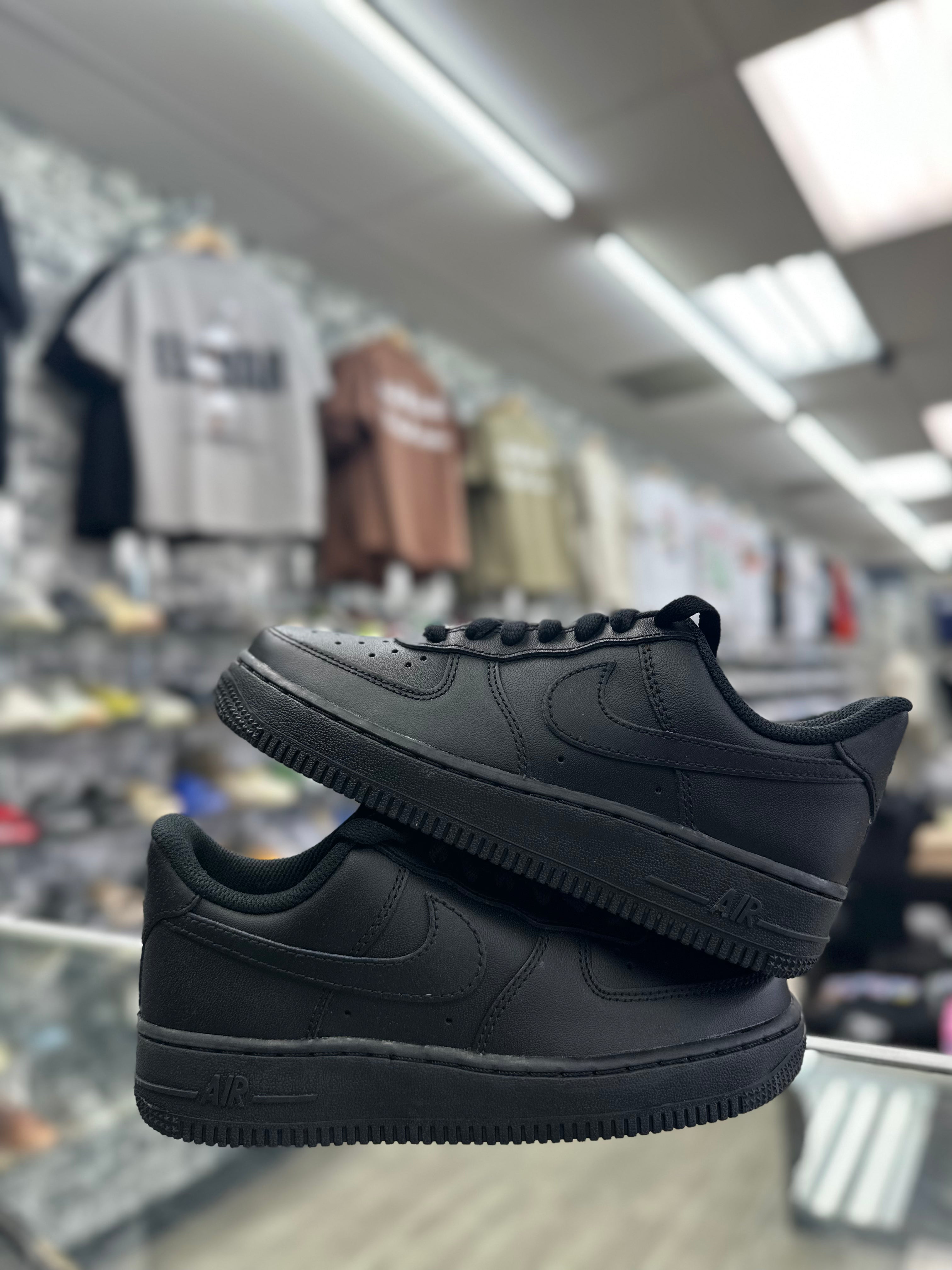 Nike Air Force 1 “All Black” (Gnikes) (GS)