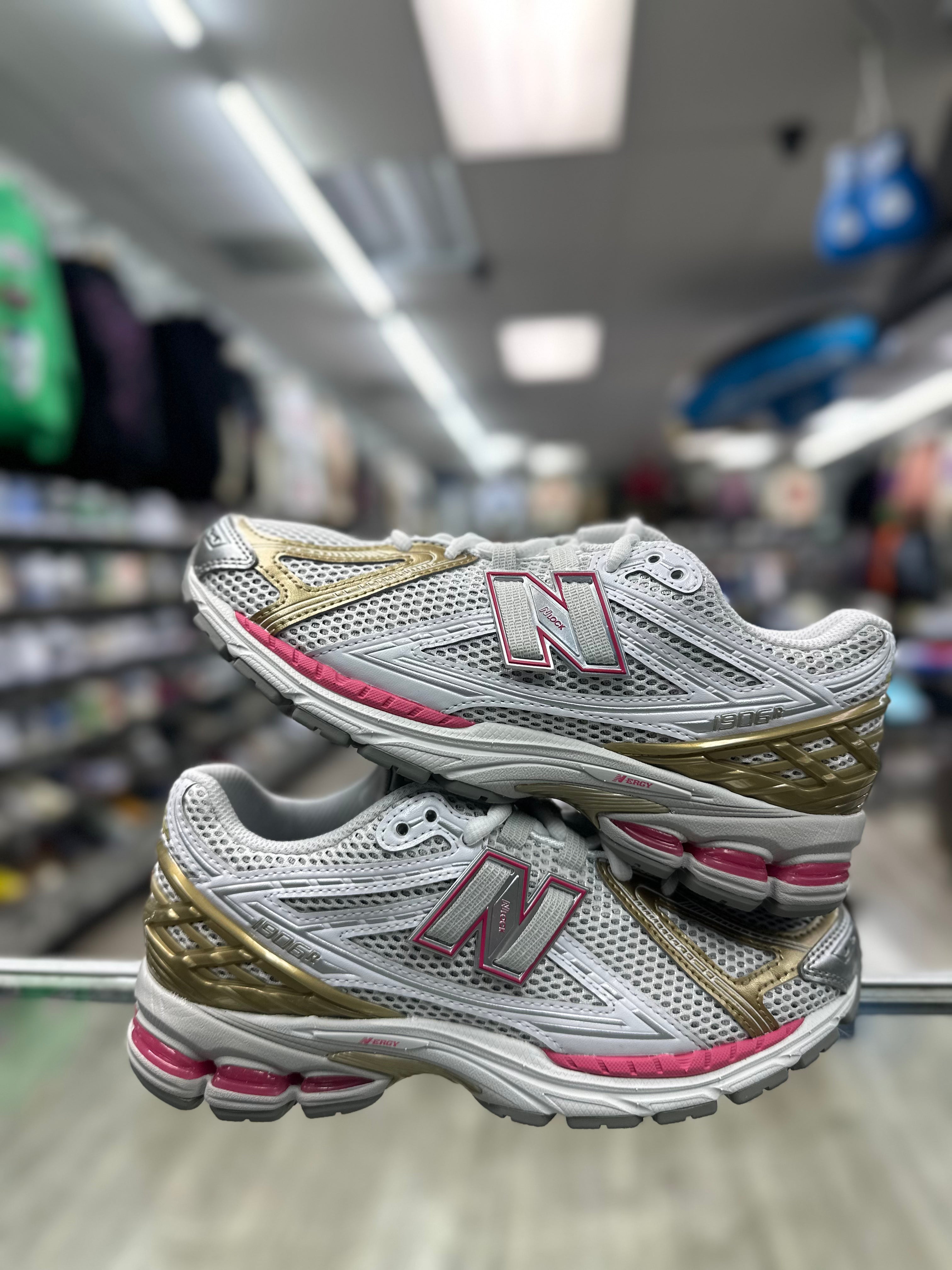 New Balance 1906R "Silver Dragon Berry Gold"