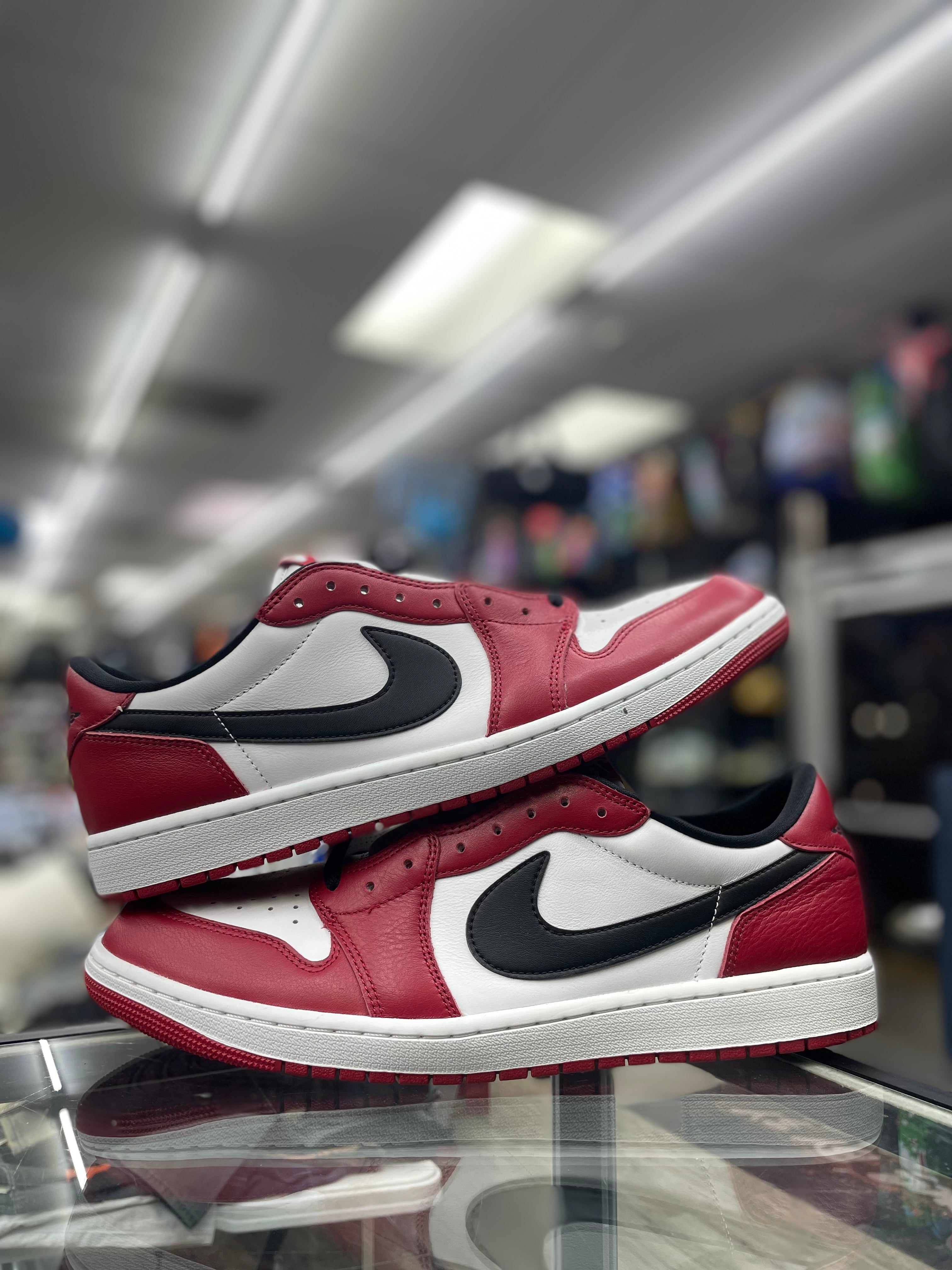 Air Jordan 1 Low "Chicago" (HQ6998-600)