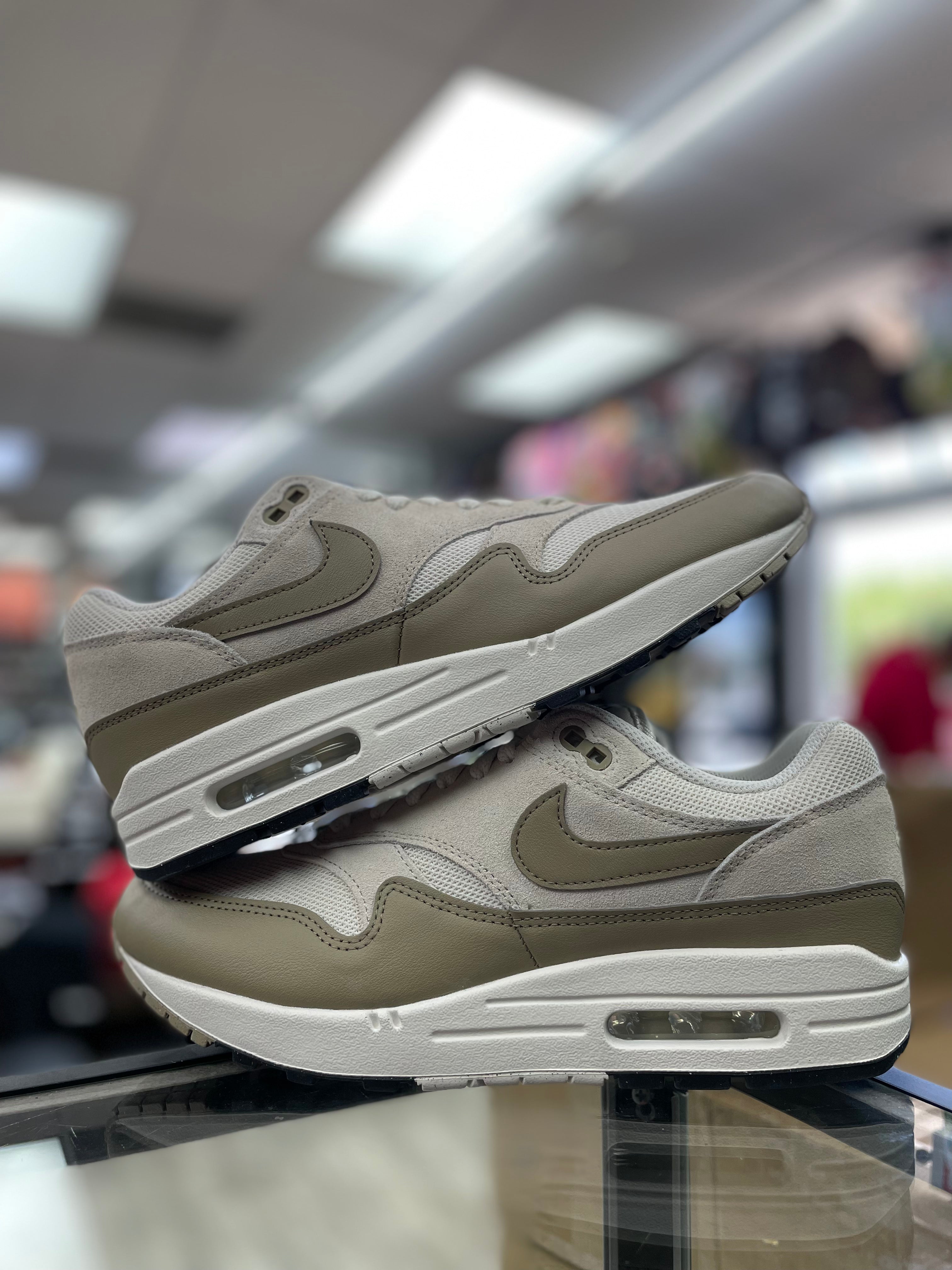 Nike air max one kaki best sale