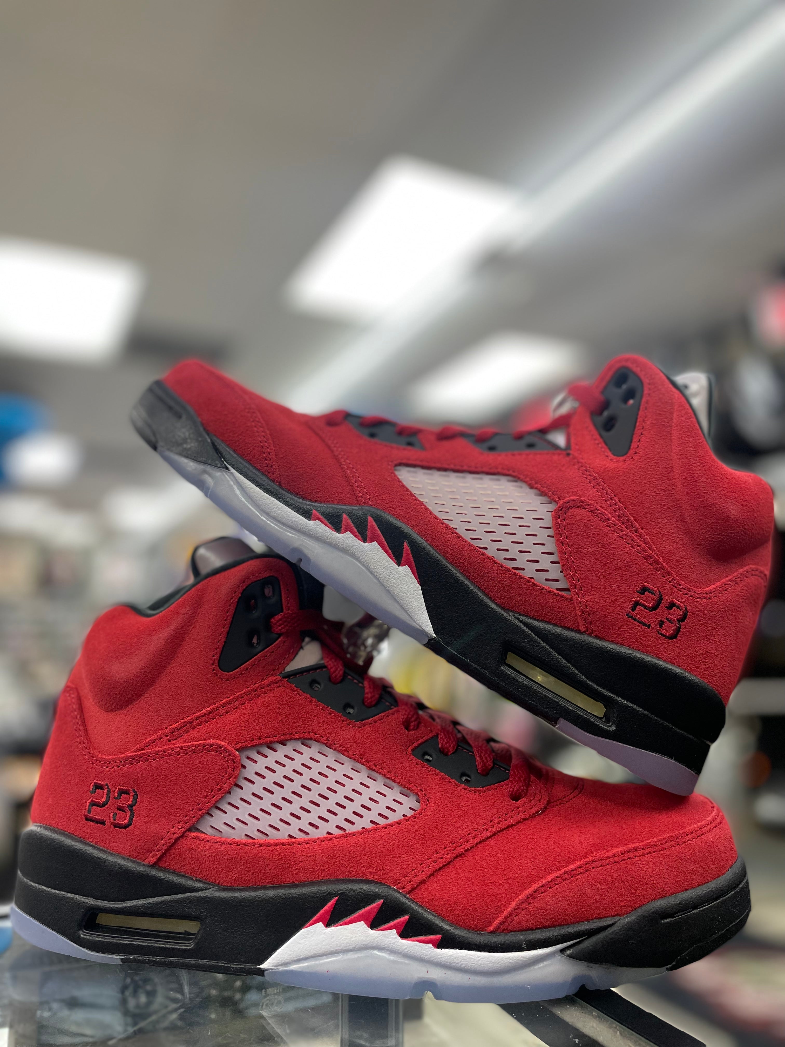 Air Jordan Retro 5 “Raging Bull”