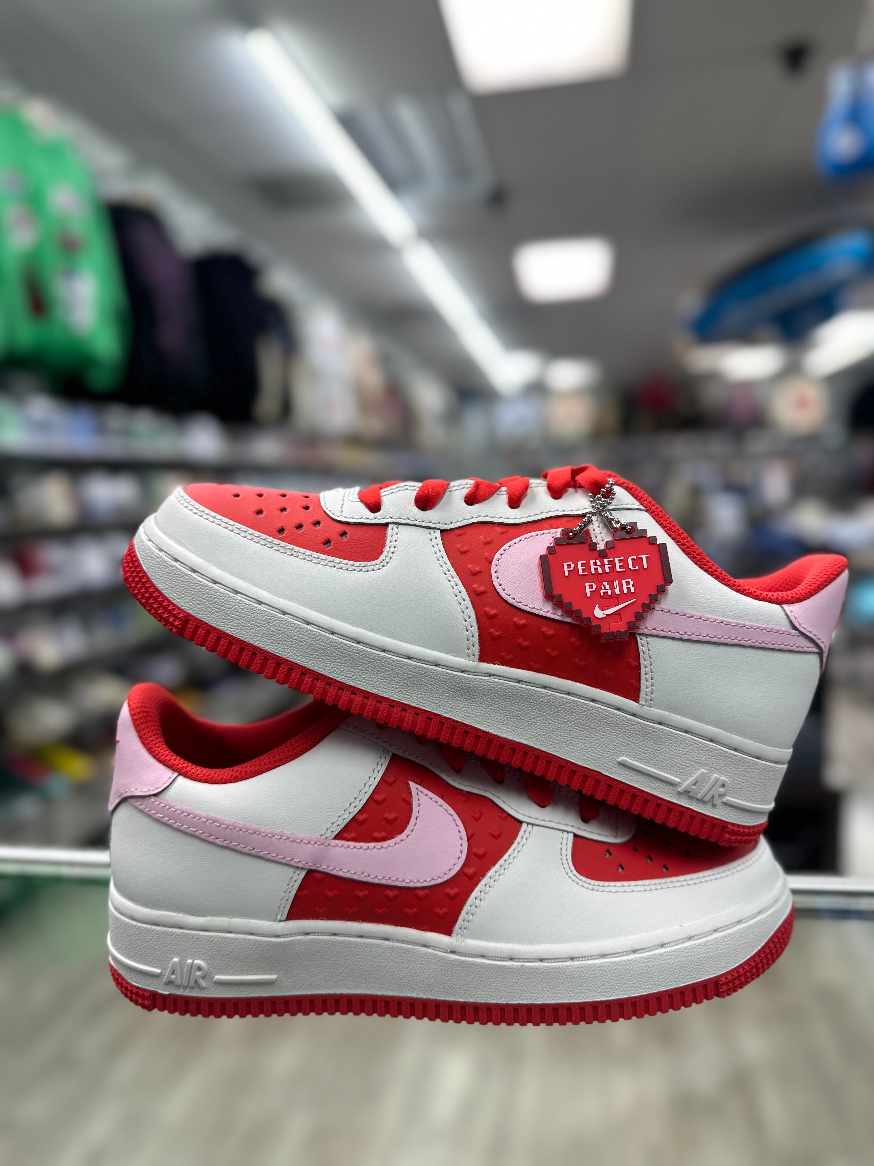 Nike Air Force 1 Low "Valentine Day" (GS) (2025)