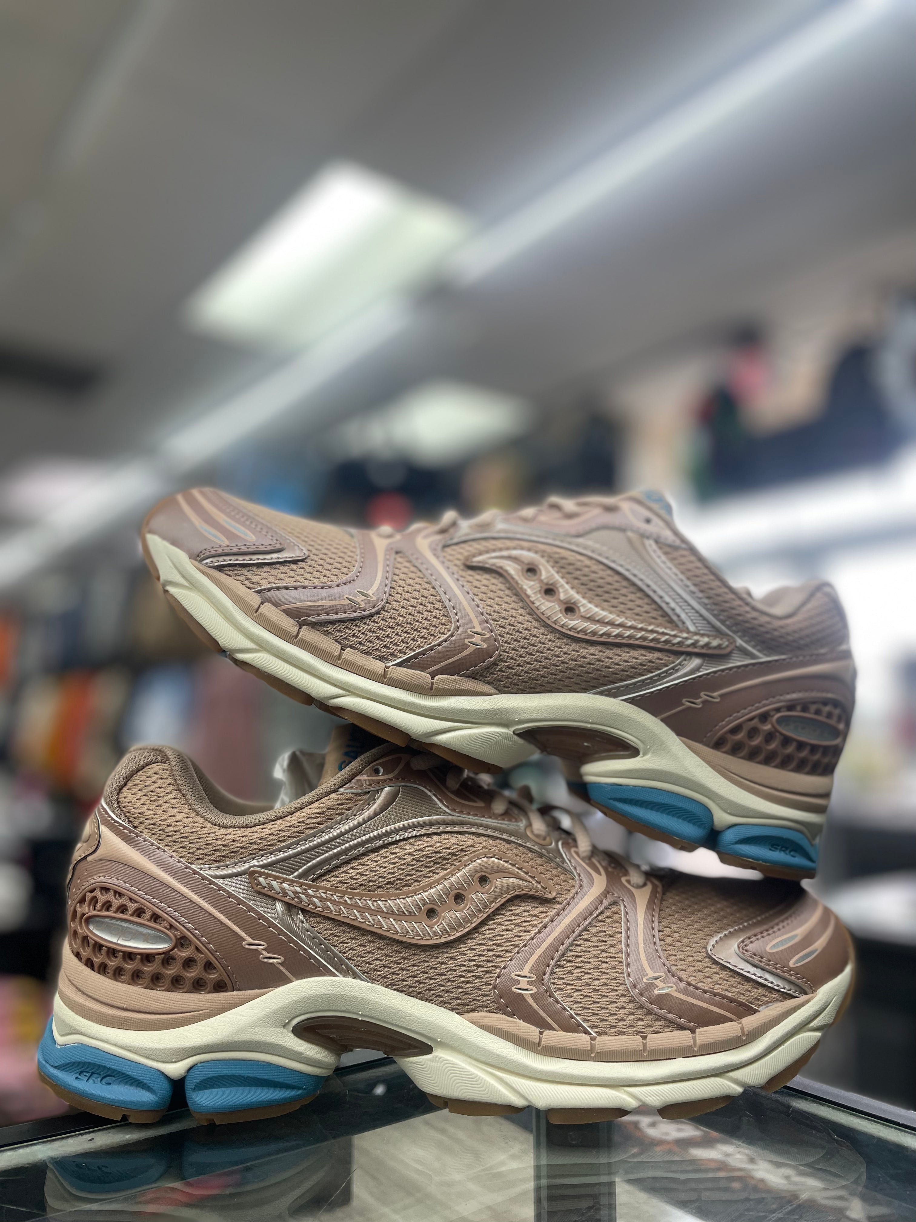 Saucony ProGrid Triumph 4 “Tan Royal” (S70805-3)