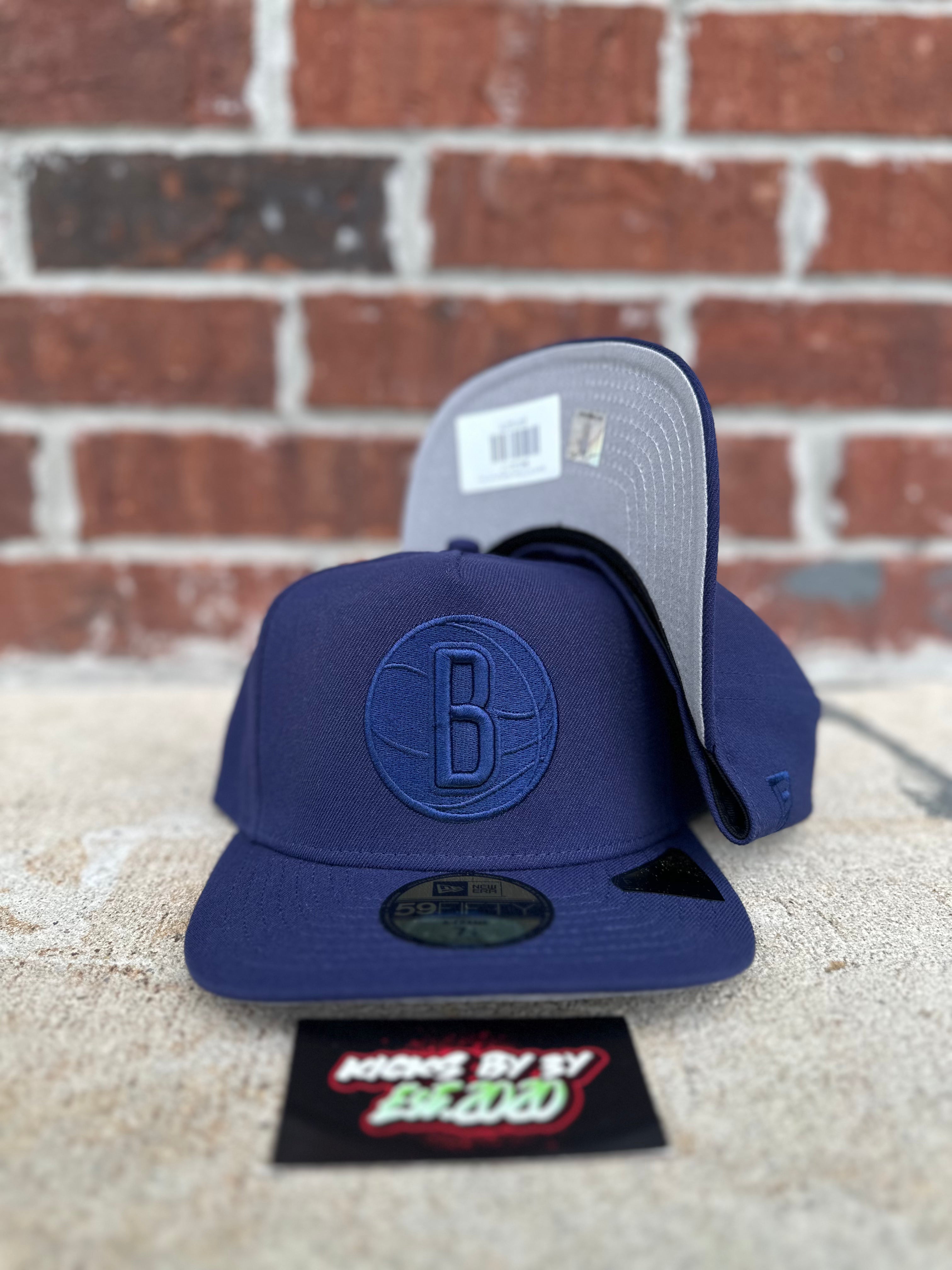 New Era 59 FIFTY Fitted "Brooklyn Nets" Navy Color Pack Pre-Curved A-Frame (60616719)