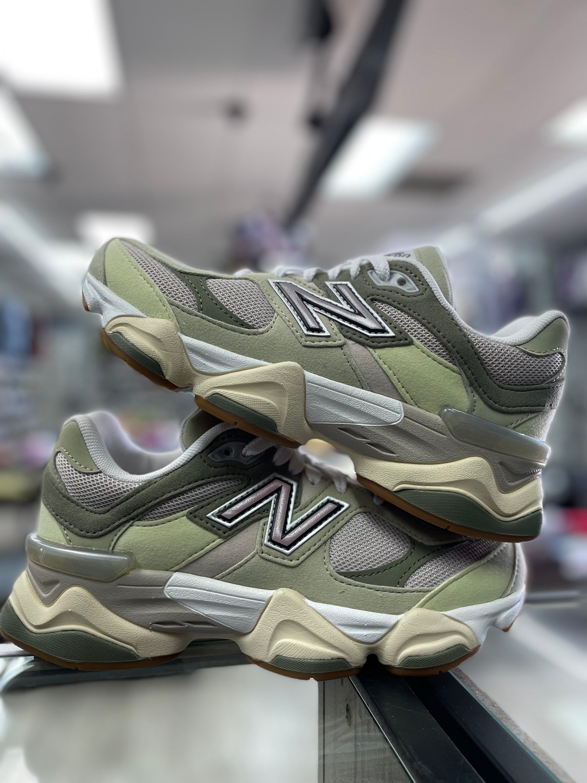 New Balance 9060 “Vert Green” (GS) – kicksby3y