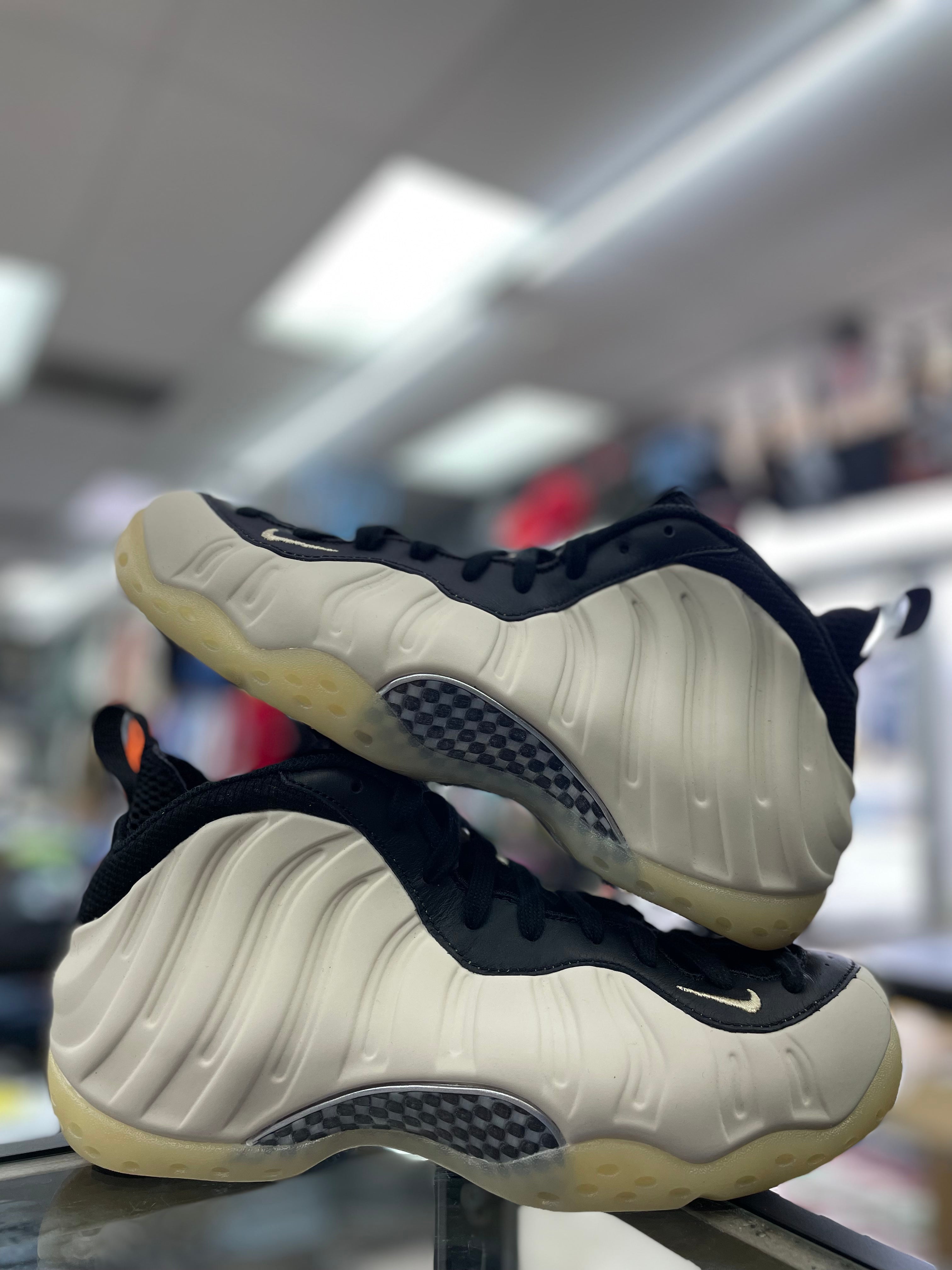 Nike Air Foamposite One “Light Orewood Brown” (GS)