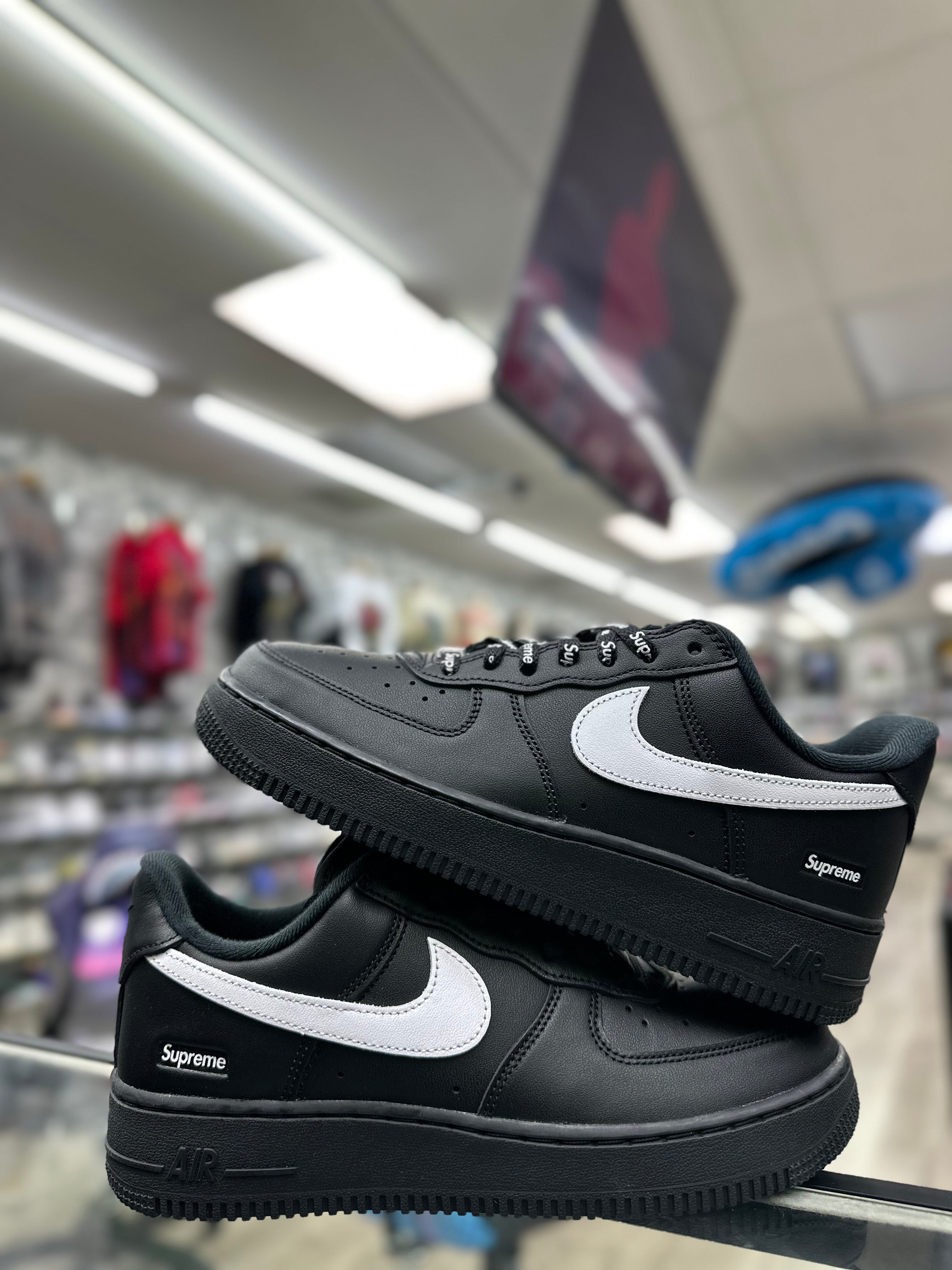 Nike Air Force 1 x Supreme "Black White” CU9225-002