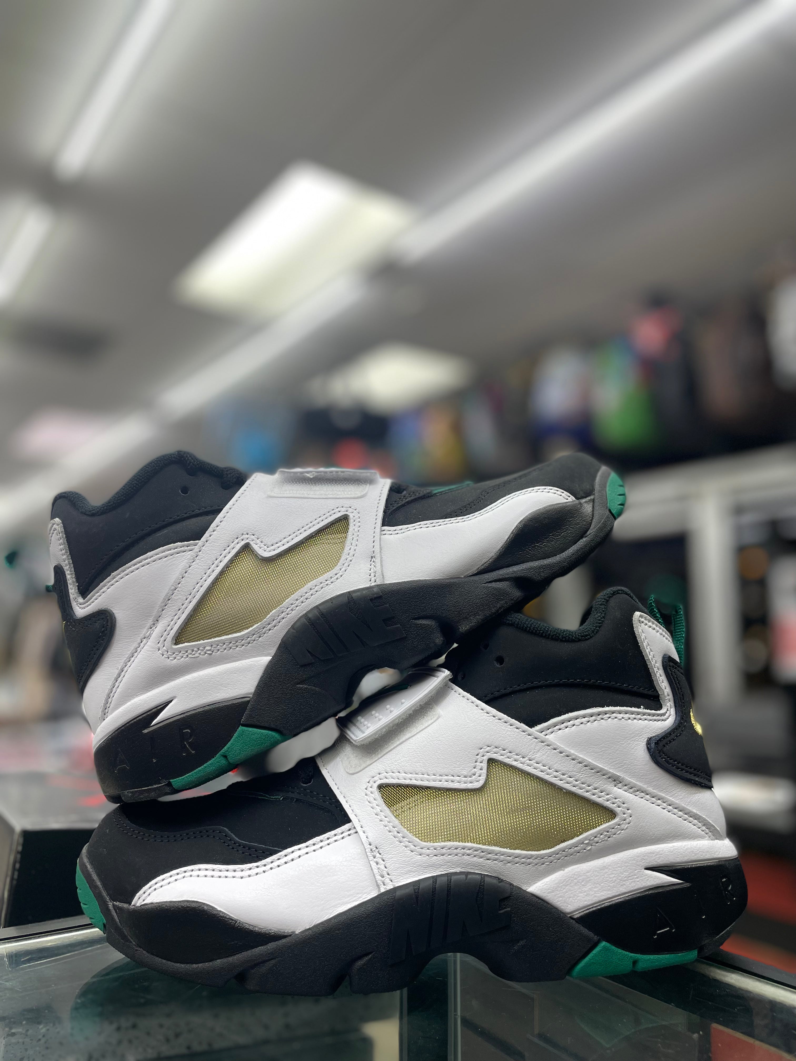 Nike Air Diamond Turf "Emerald" (IB2240-001)
