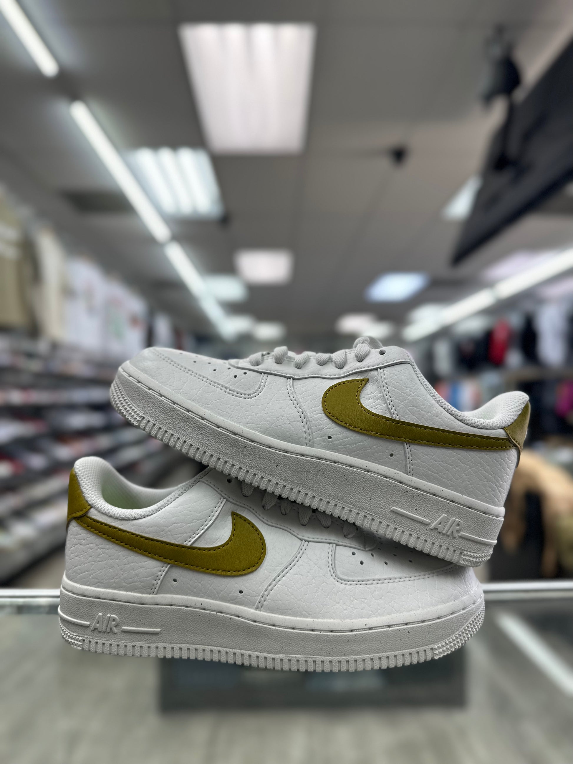 Nike Air Force One Custom Gold LV Size 10.5 for Sale in Los