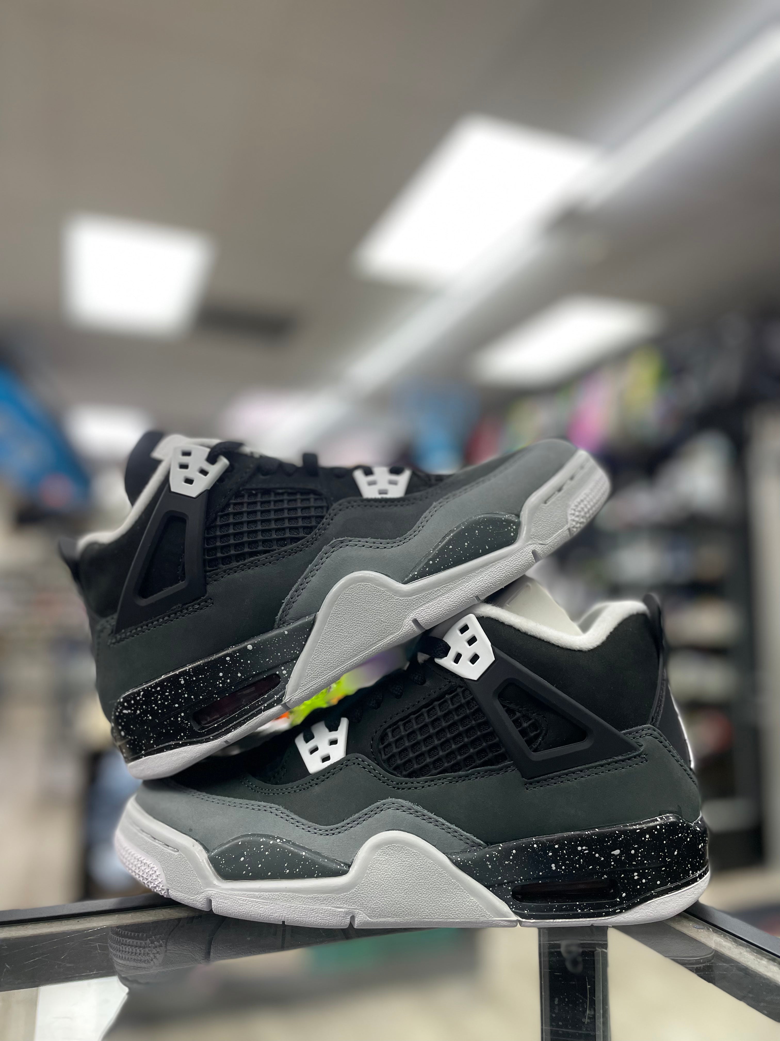 Air Jordan Retro 4 “Fear” (GS)