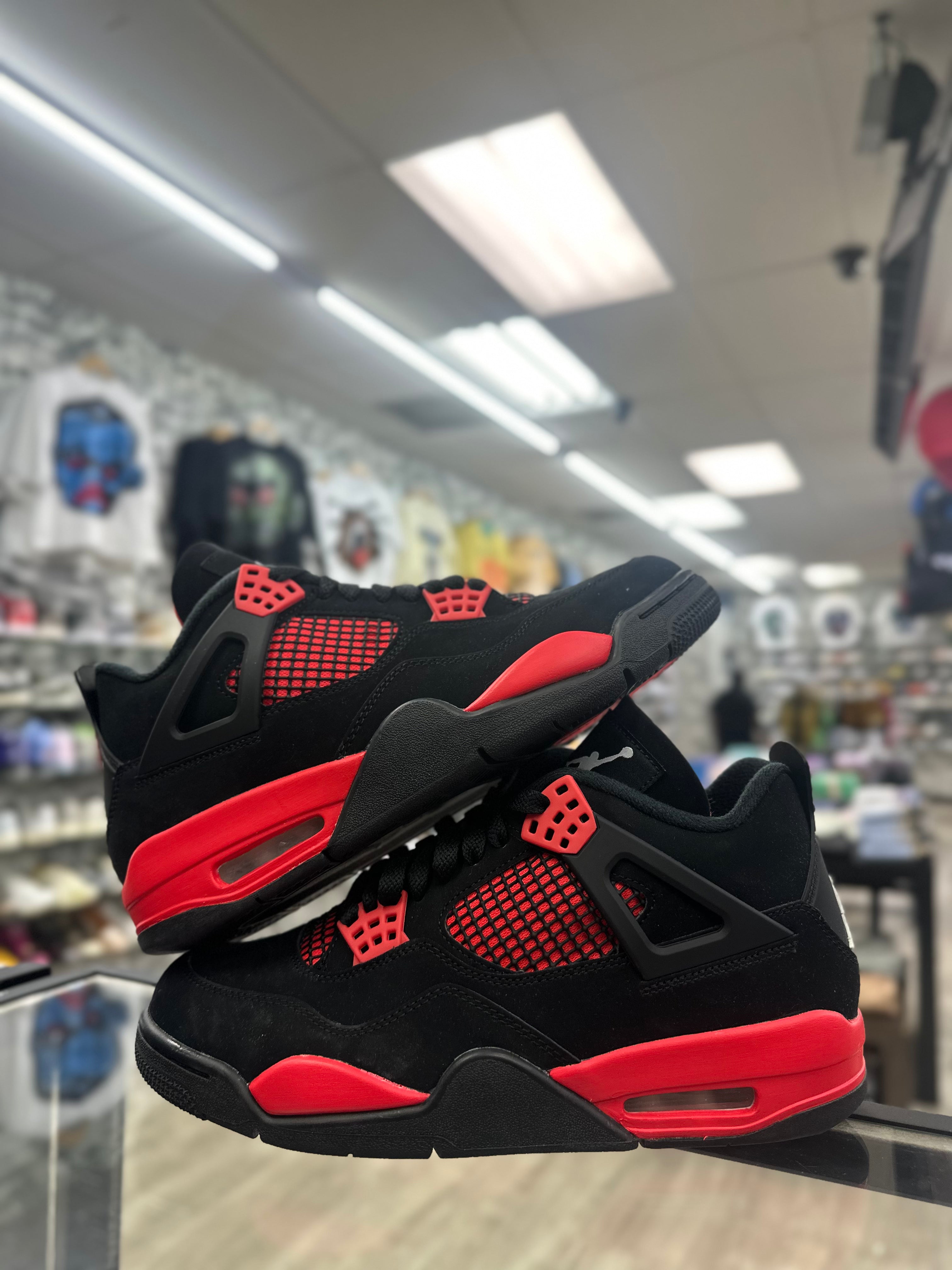 Air Jordan Retro 4 "Red Thunder"