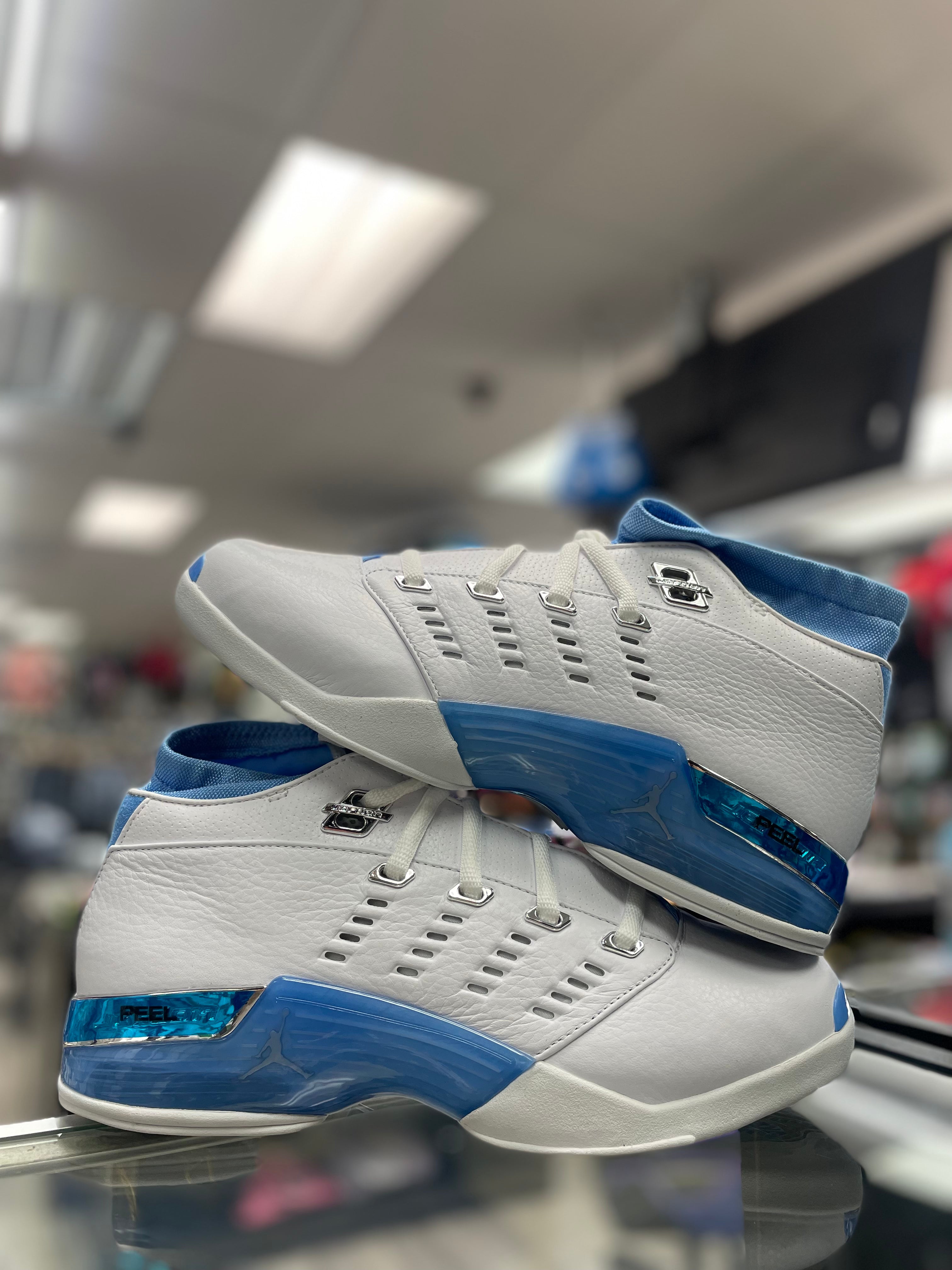 Air Jordan Retro 17 “University Blue”