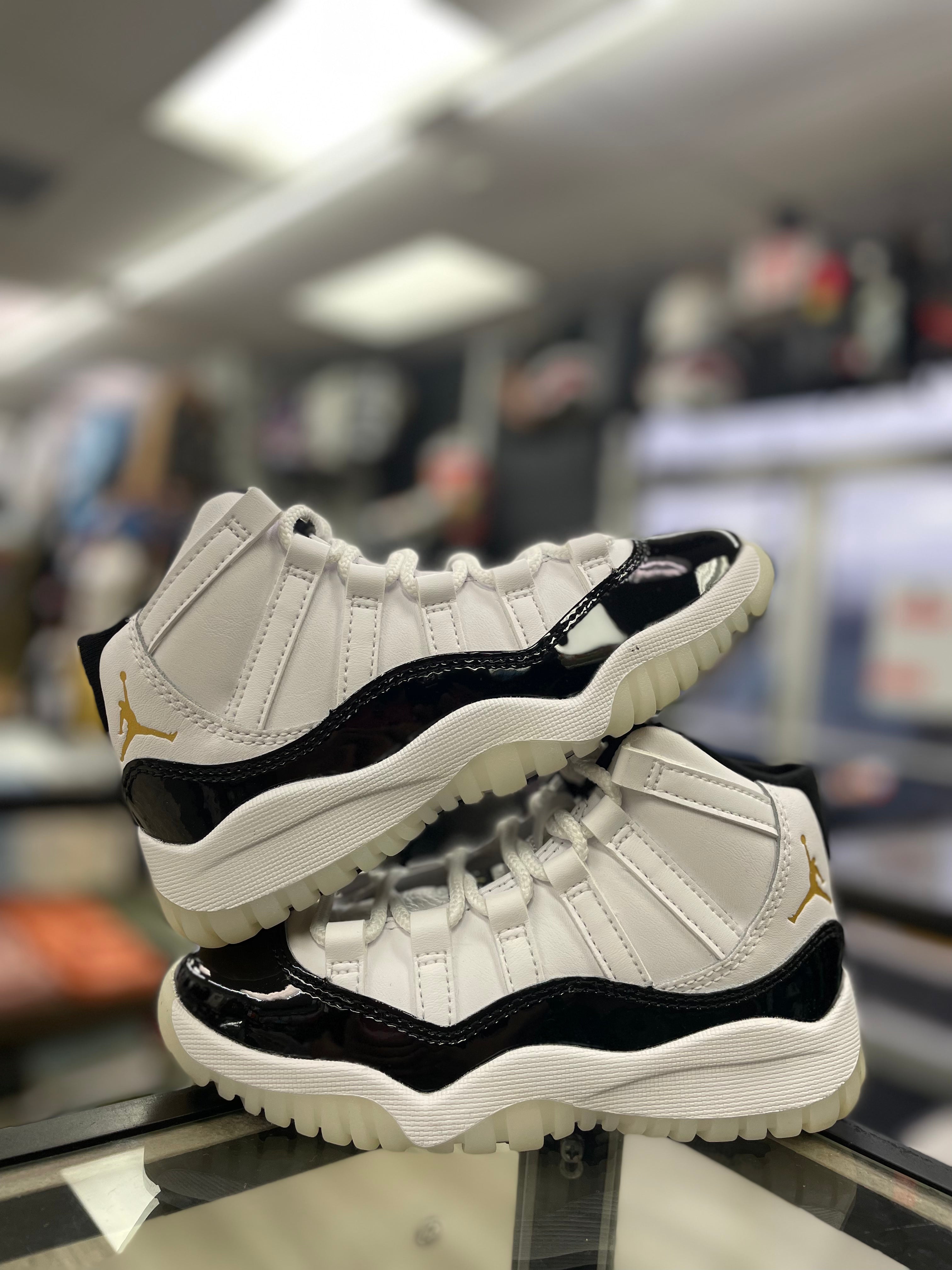 Concord 11 pink online