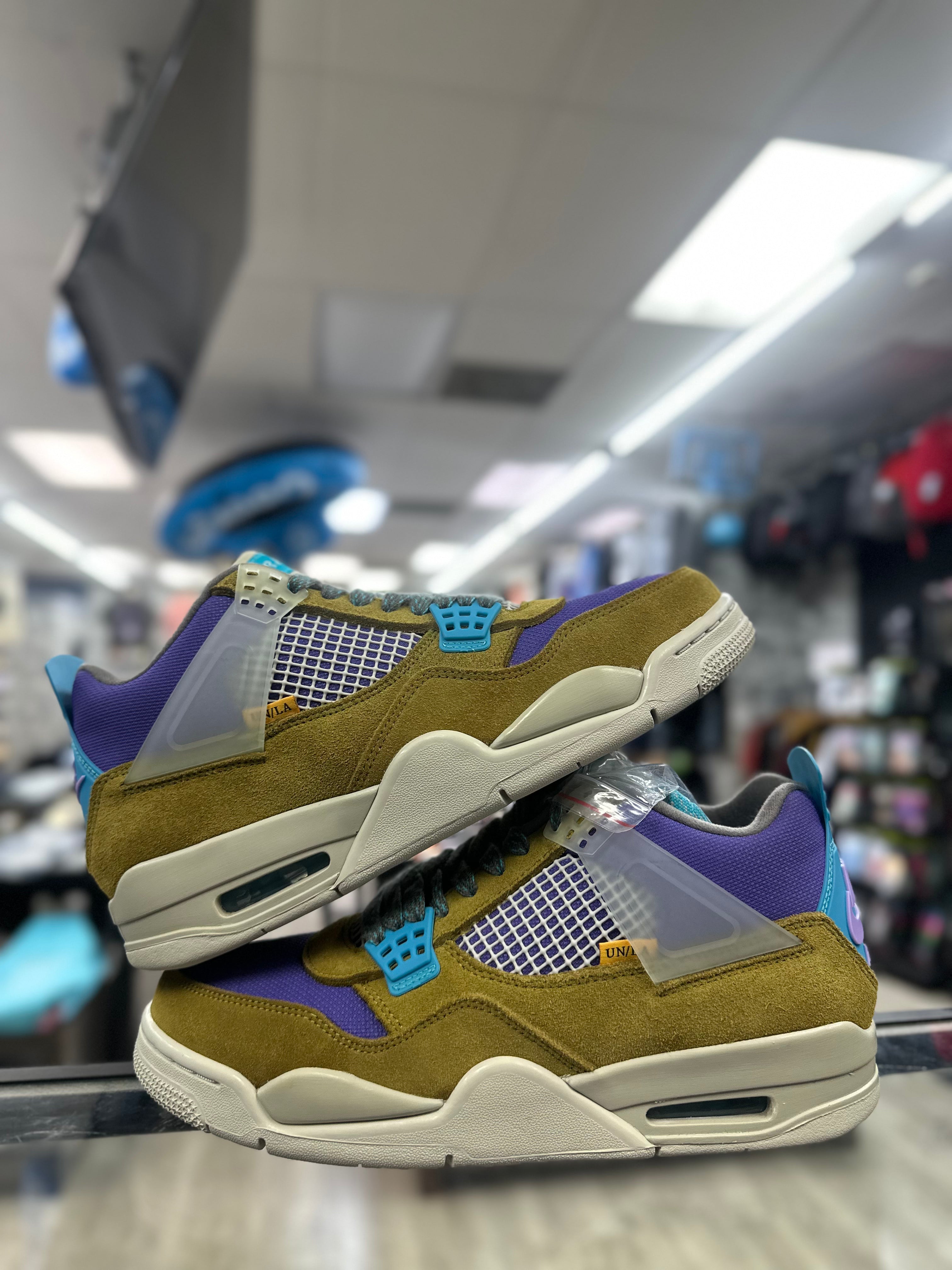 Air Jordan Retro 4 Union "Desert Moss"