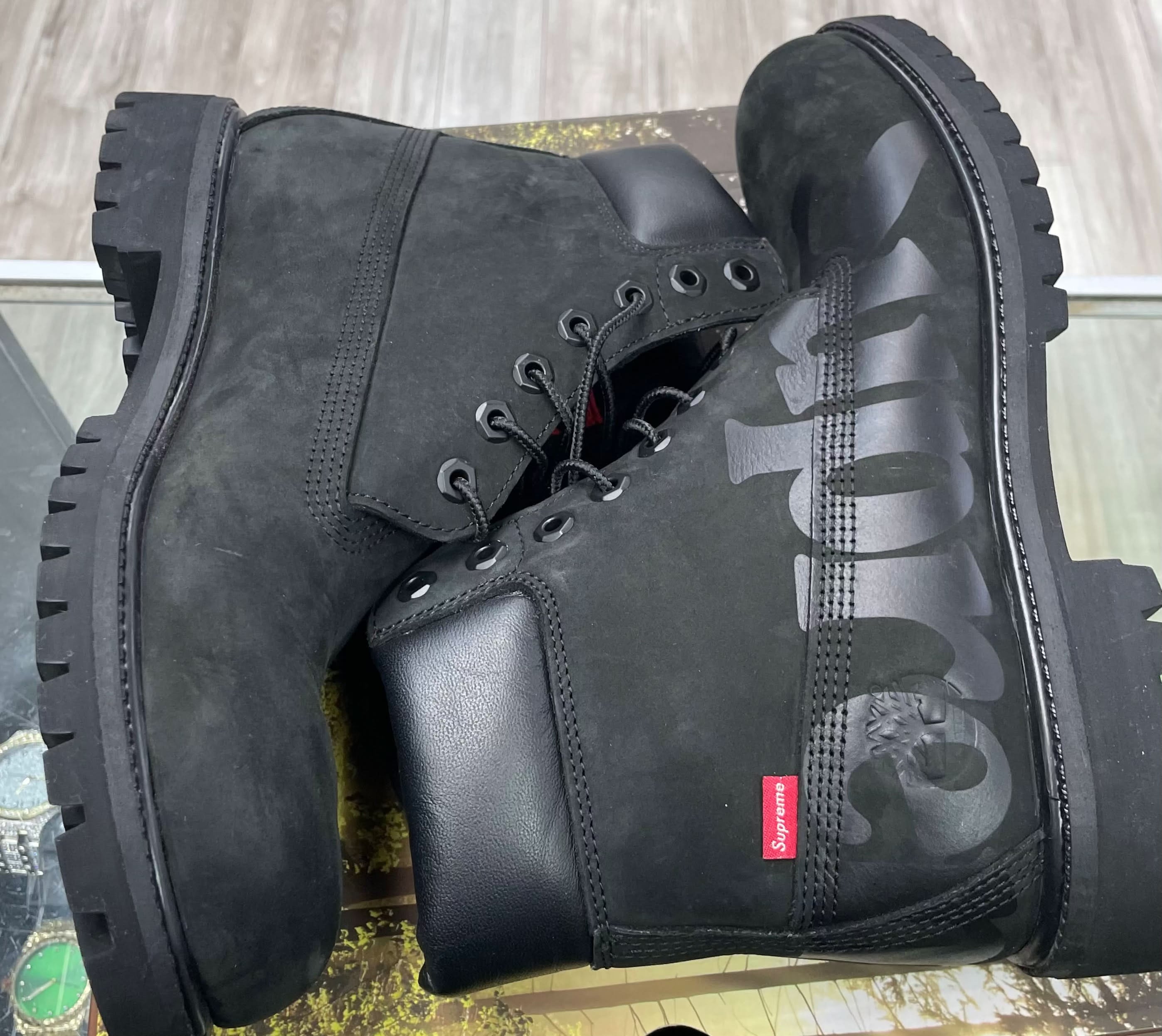 Timberland 6” Boot “Supreme Black” Waterproof *Size 9.5 Preowned
