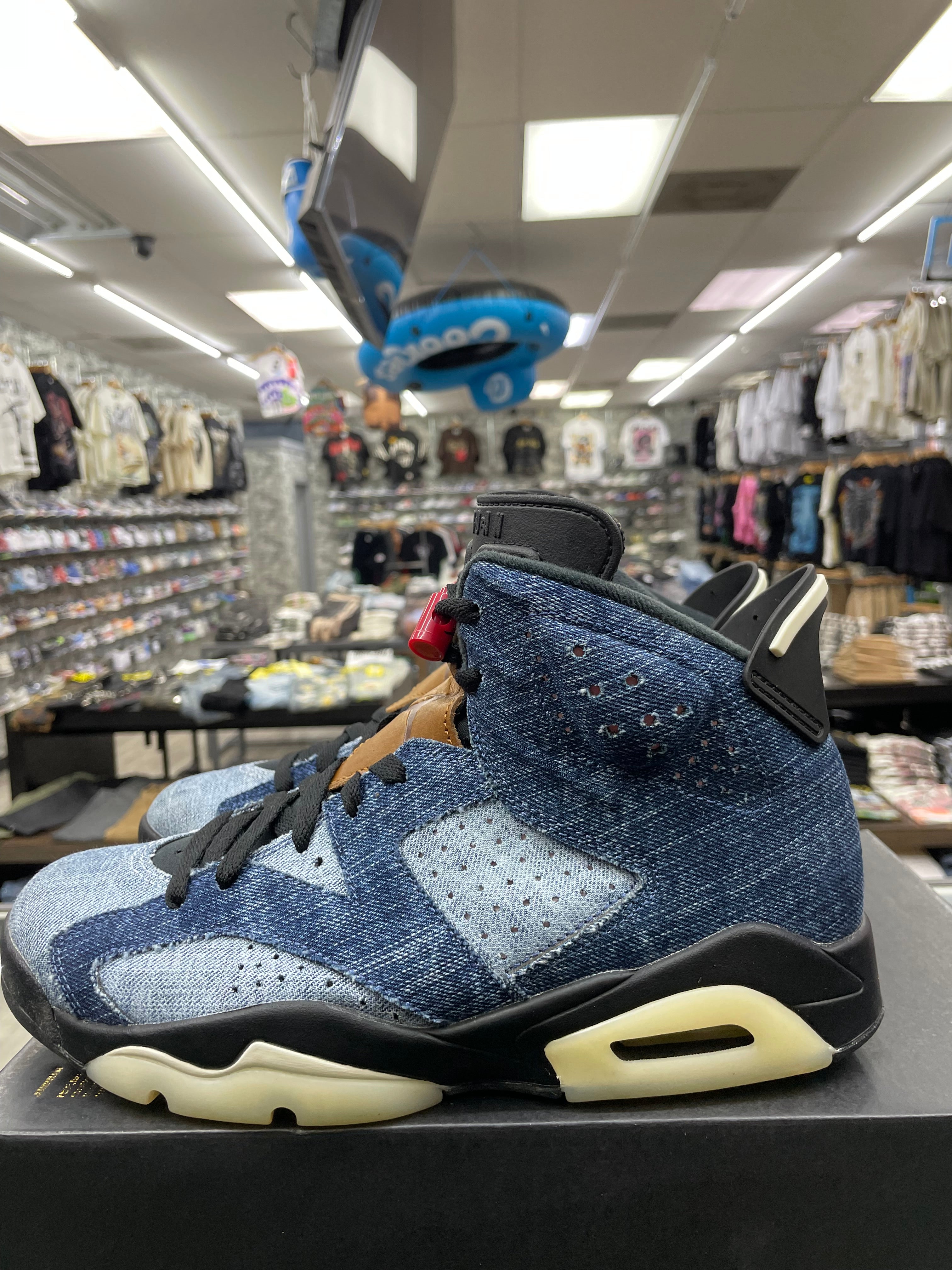 Air Jordan Retro 6 "Denim" *Size 8.5 Preowned*