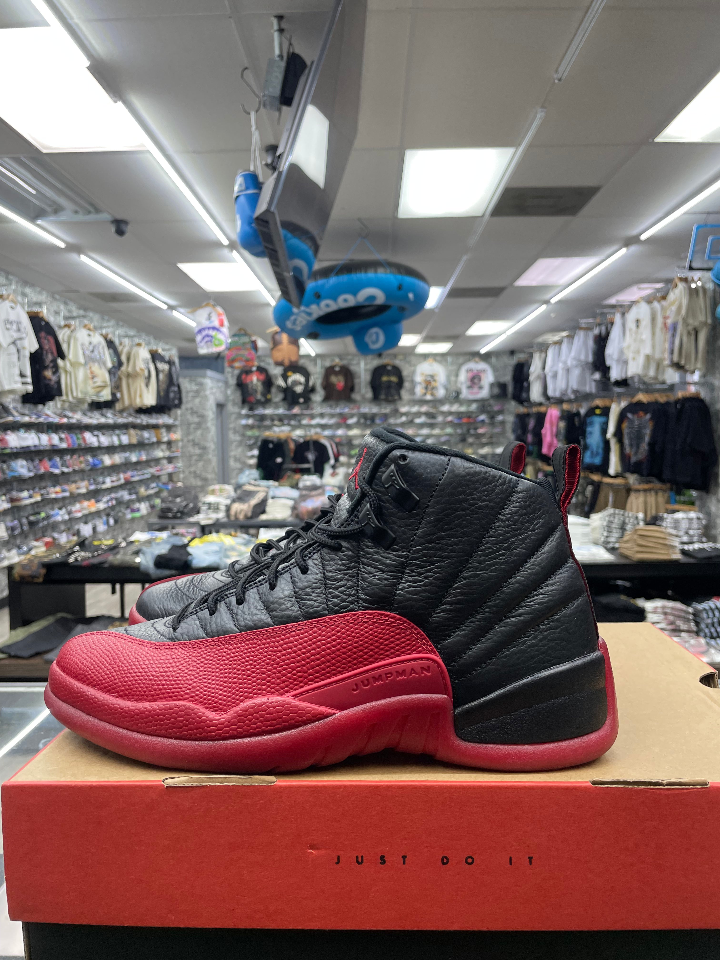 Air Jordan Retro 12 "Flu Game" *Size 8.5 Preowned*