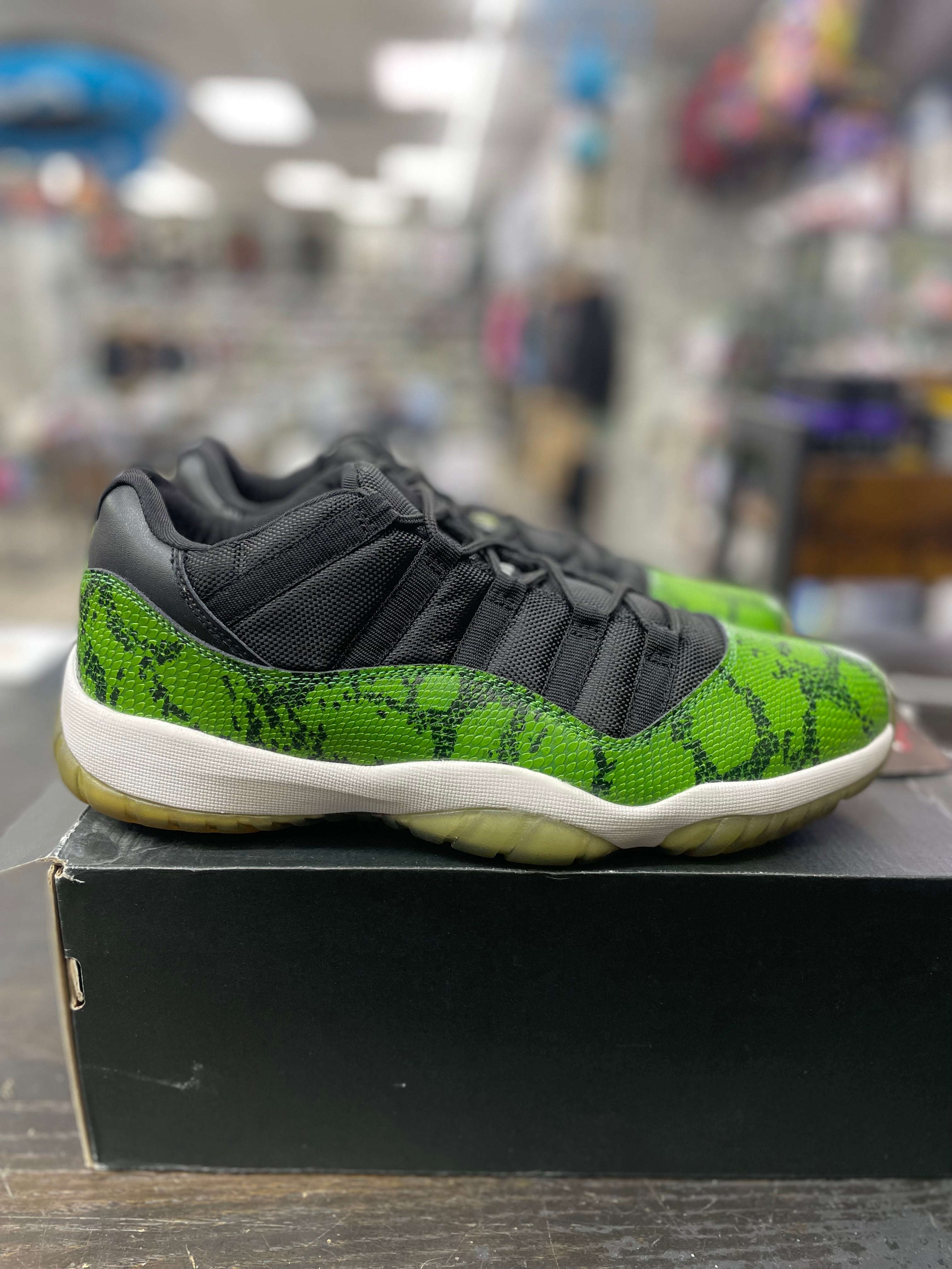 Air Jordan Retro 11 Low IE"Militia Green" *Size 11.5 Preowned*