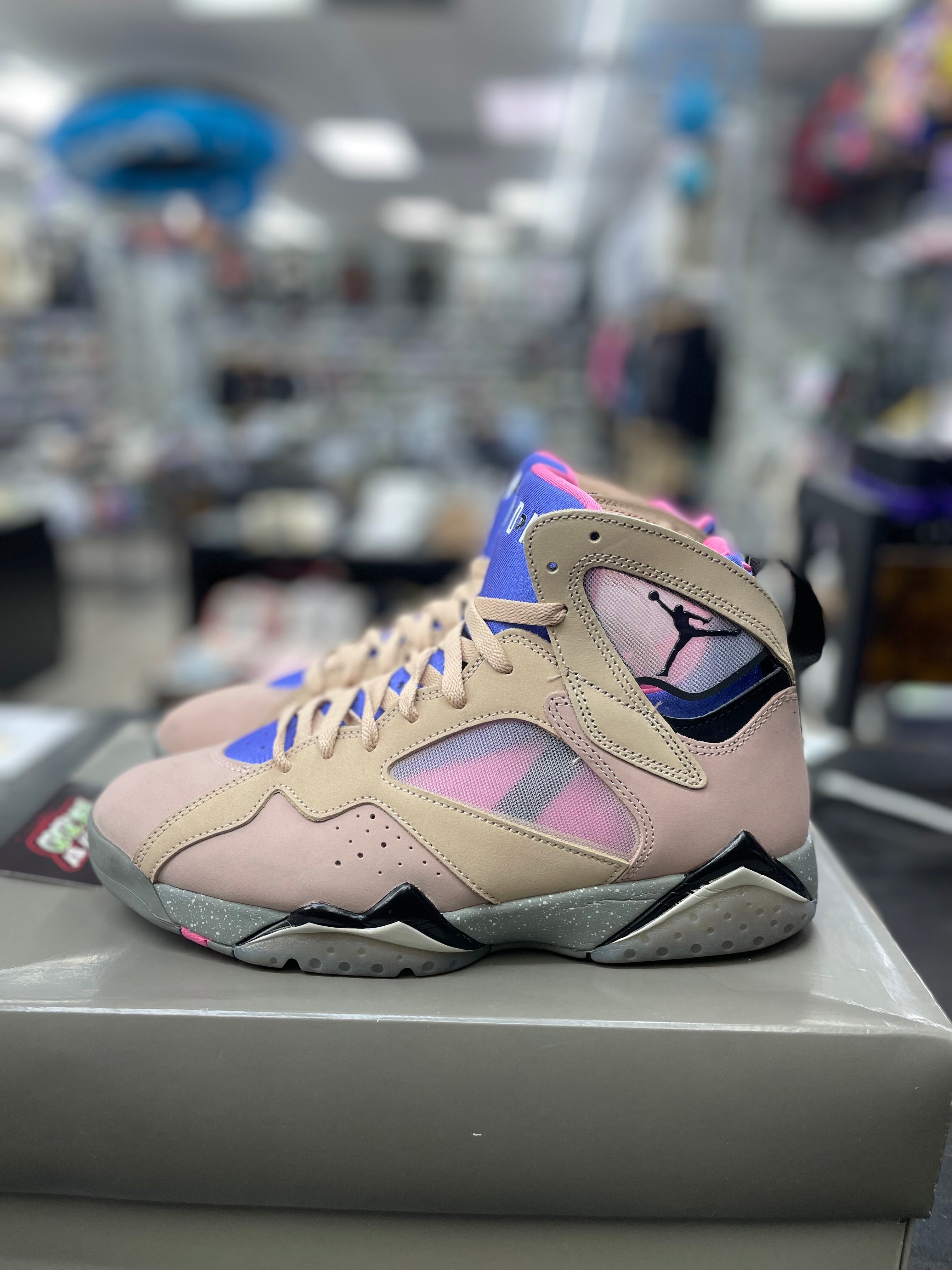 Air Jordan Retro 7 "Sapphire" *Size 8.5 Preowned*