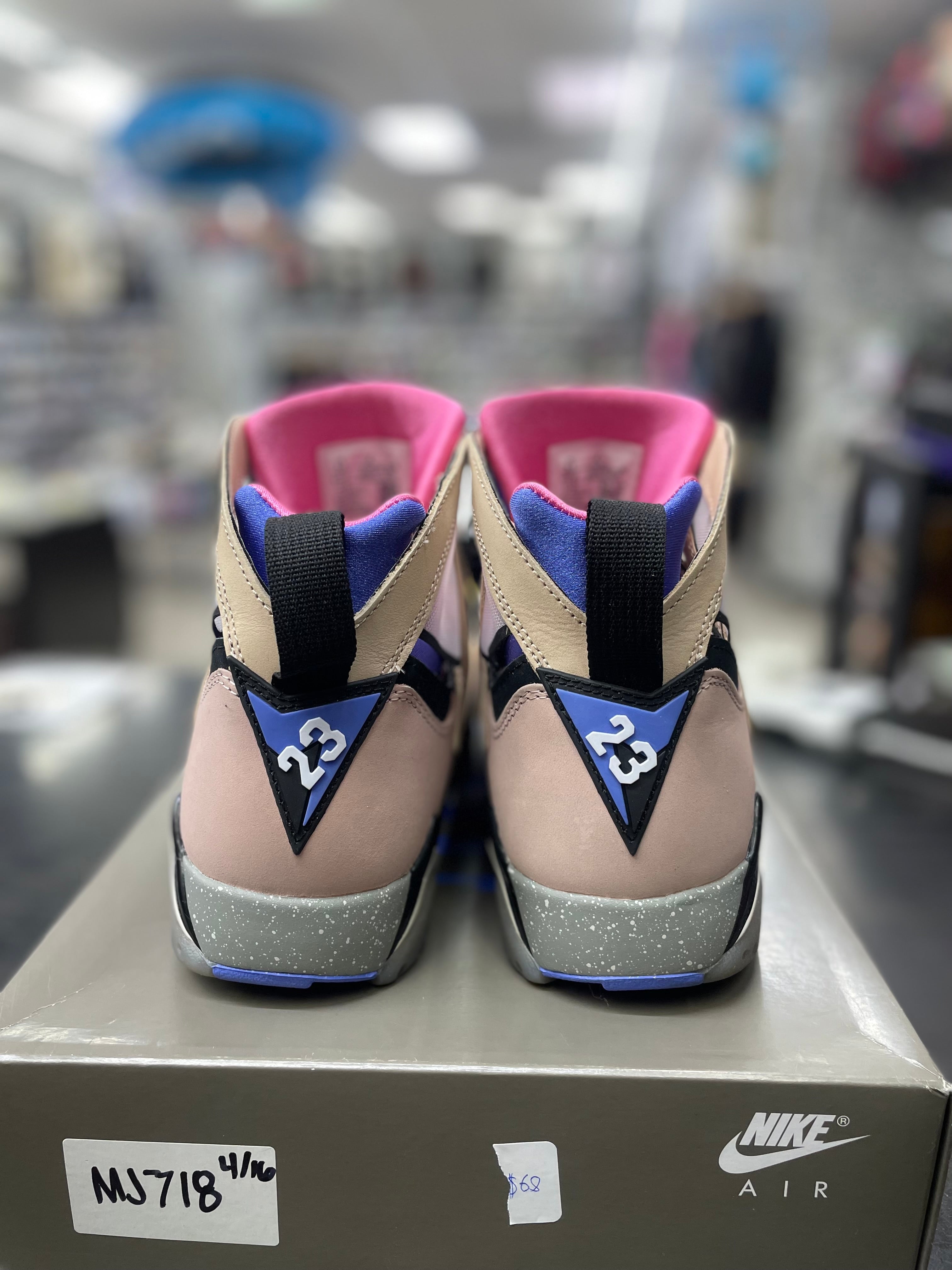 Air Jordan Retro 7 "Sapphire" *Size 8.5 Preowned*