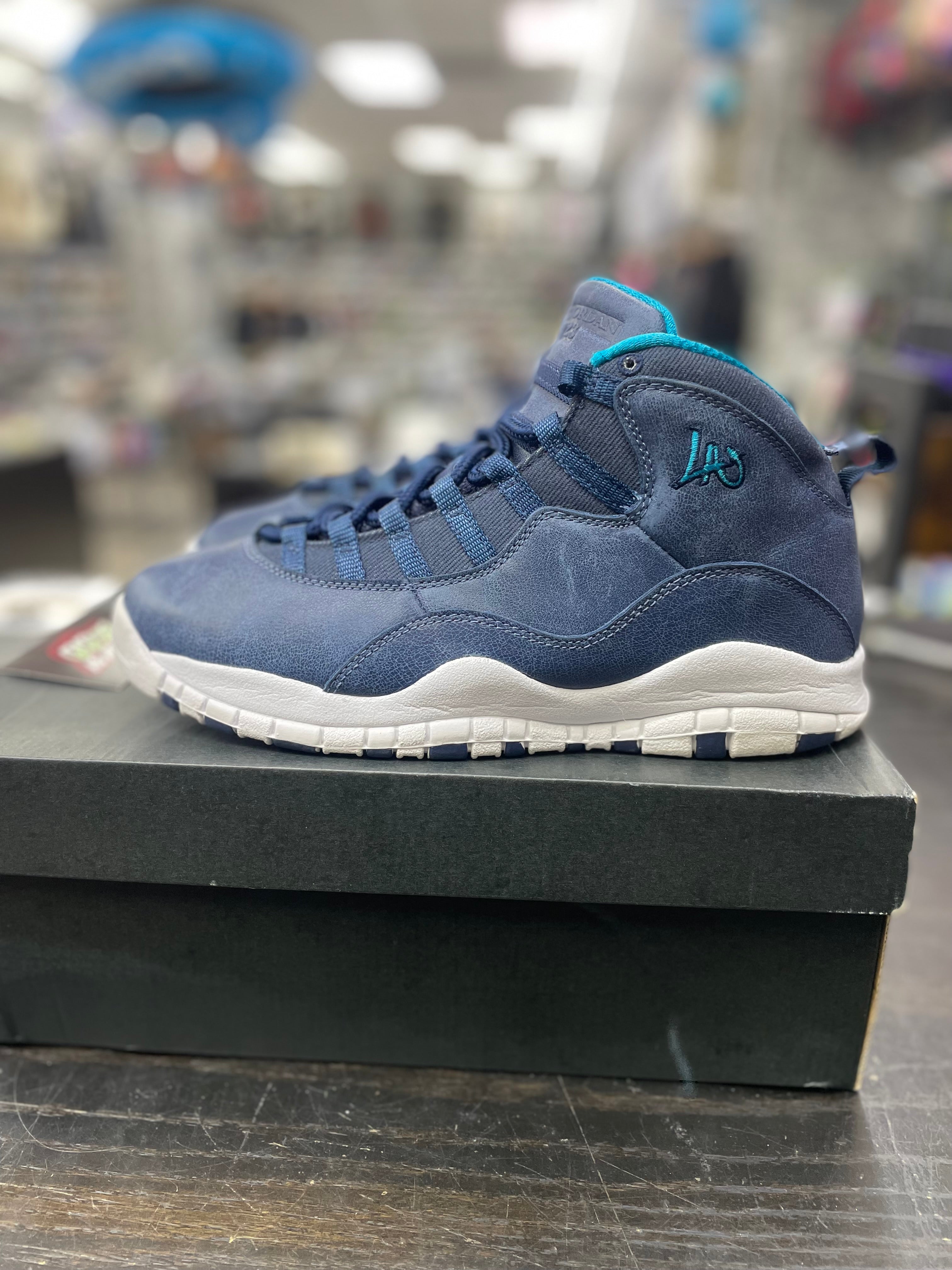 Air Jordan Retro 10 "Los Angeles" *Size 8.5 Preowned*