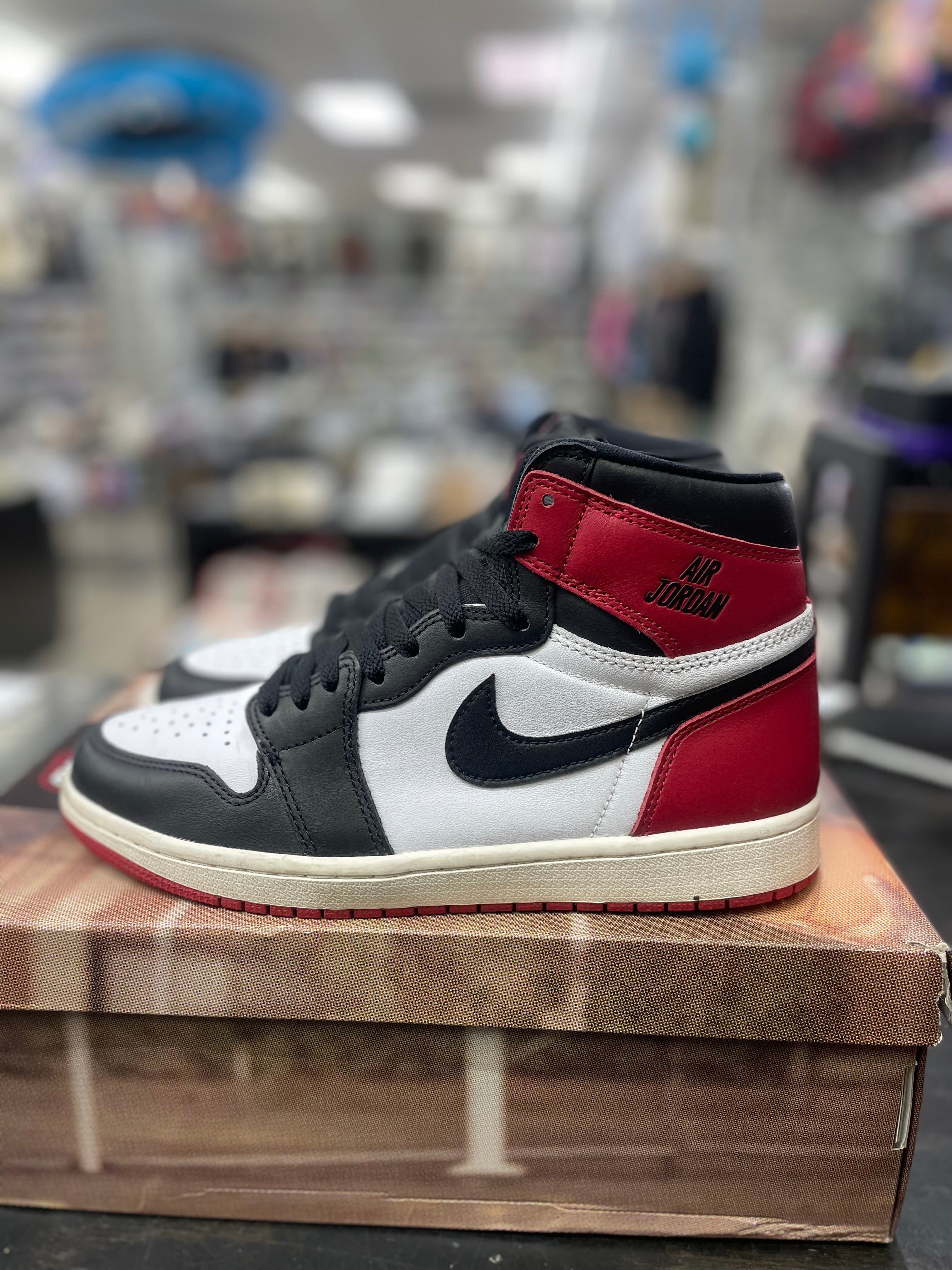 Air Jordan  1 "Black Toe Reimagined" *Size 8.5 Preowned*