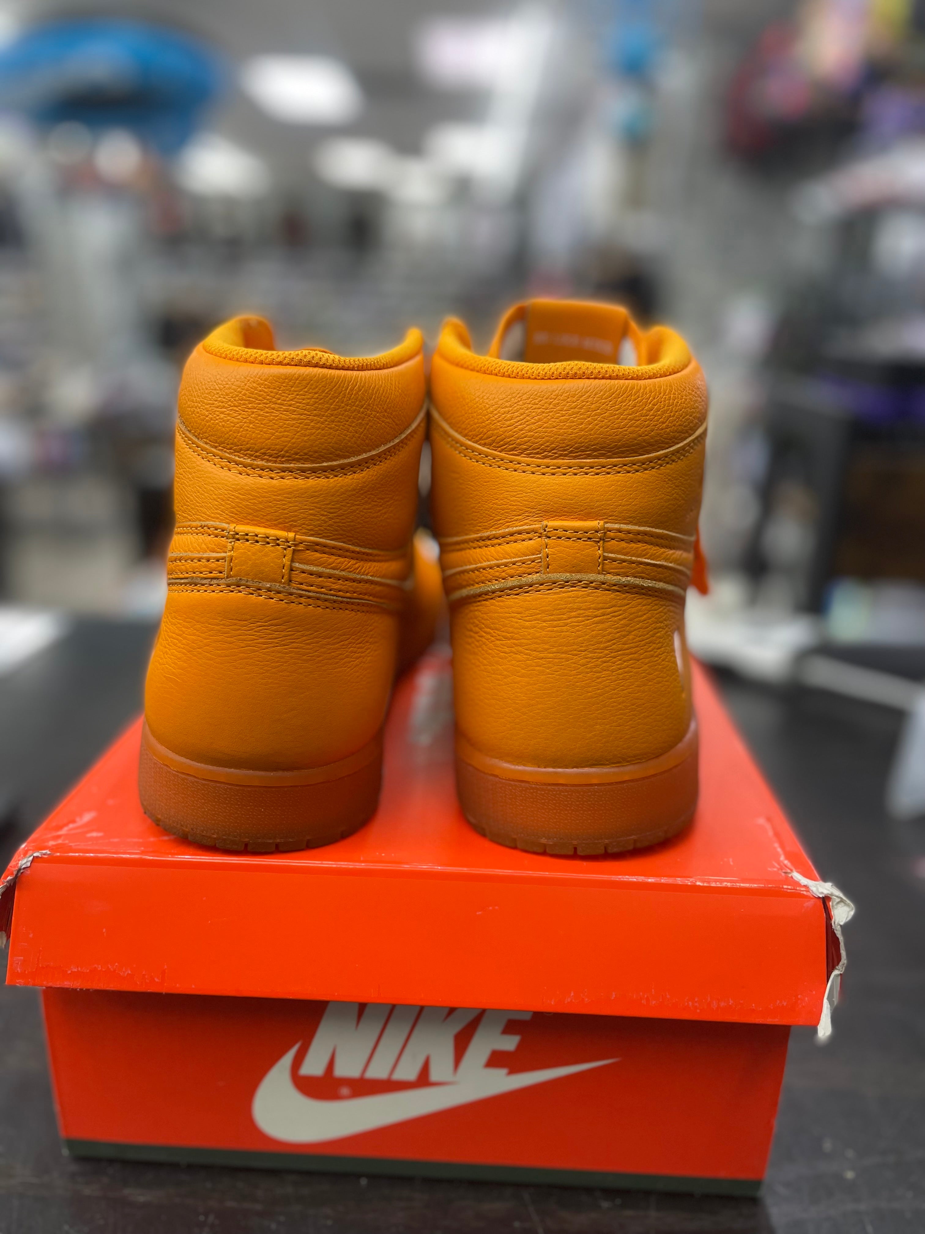Air Jordan 1 x Gatorade  "Orange Peal" *Size 11 Preowned*
