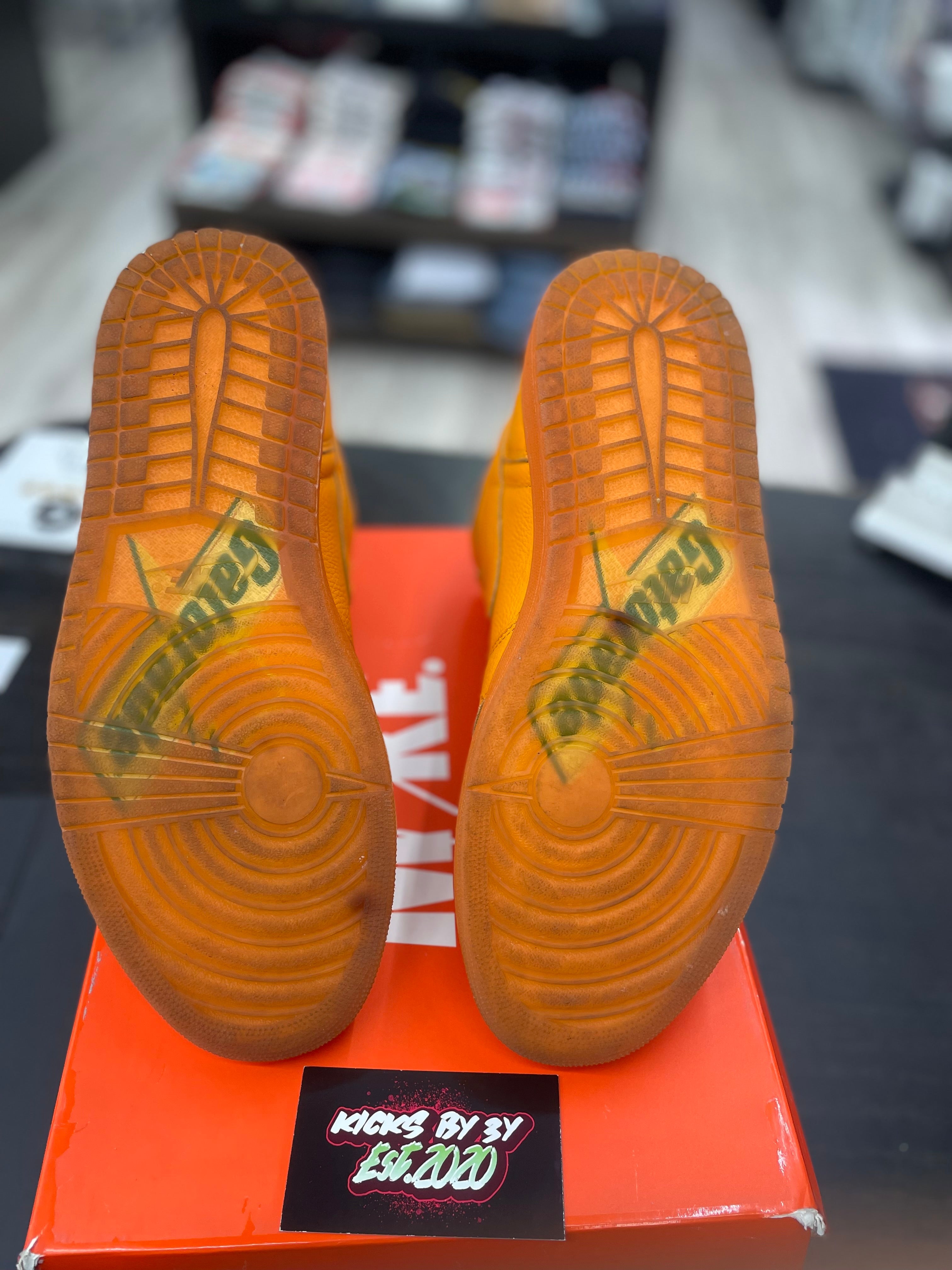 Air Jordan 1 x Gatorade  "Orange Peal" *Size 11 Preowned*