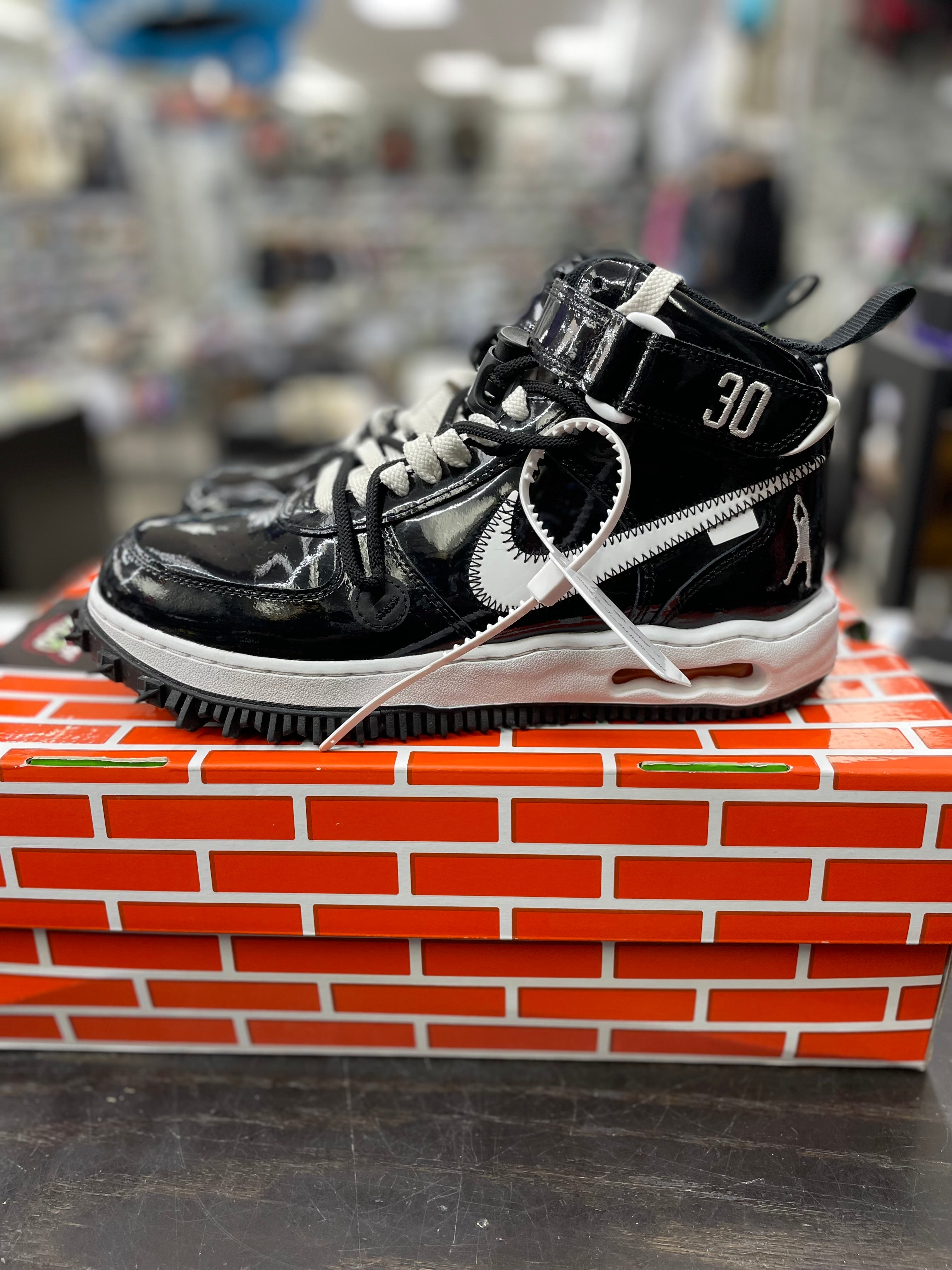 Nike Air Force 1 x Off White "Sheed" *Size 9.5 Preowned*