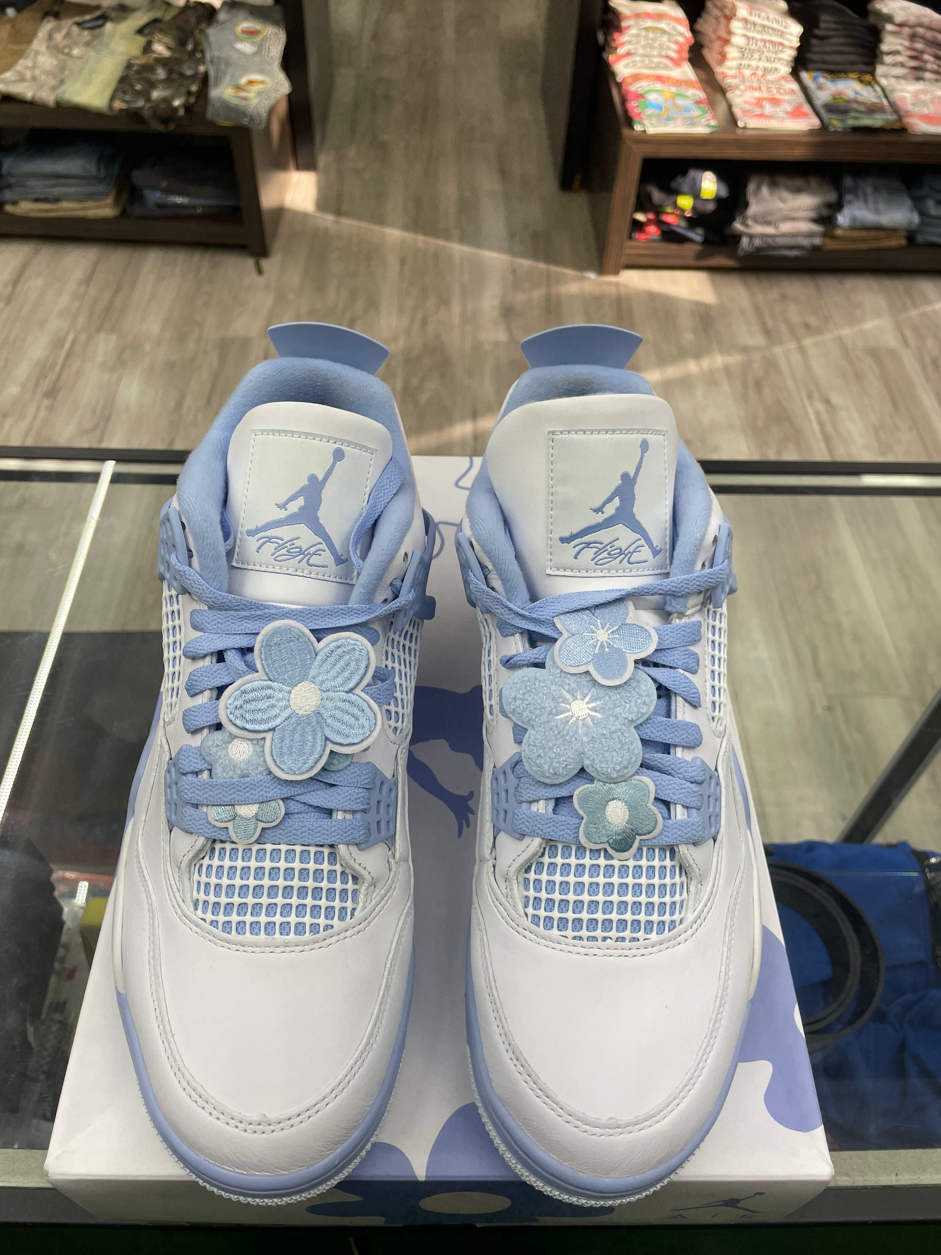 Air Jordan Retro 4 “Forgot Me Not” *Size 10.5 Preowned*