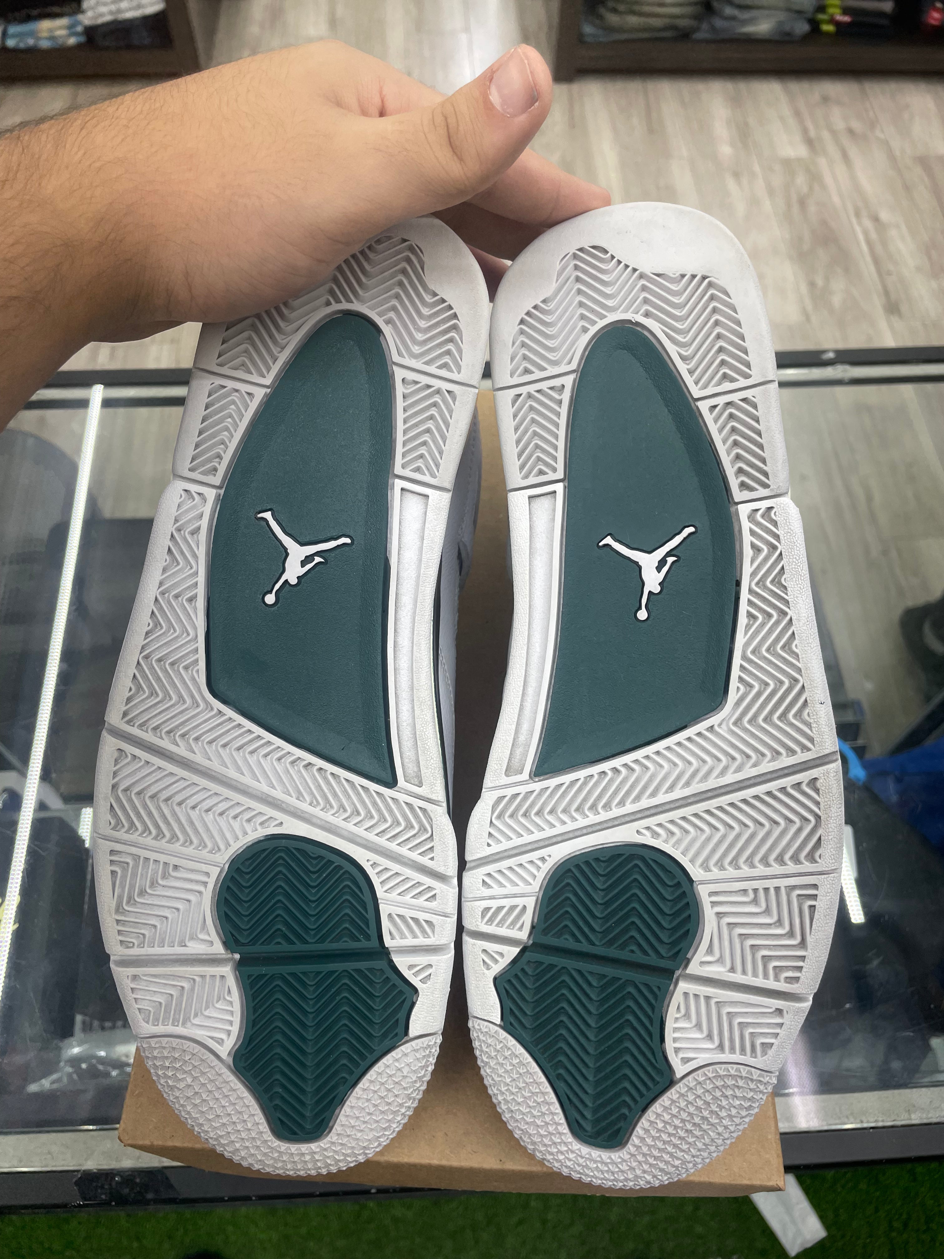 Air Jordan Retro 4 “Oxidized Green” *Size 12 Preowned* (FQ8138-103)