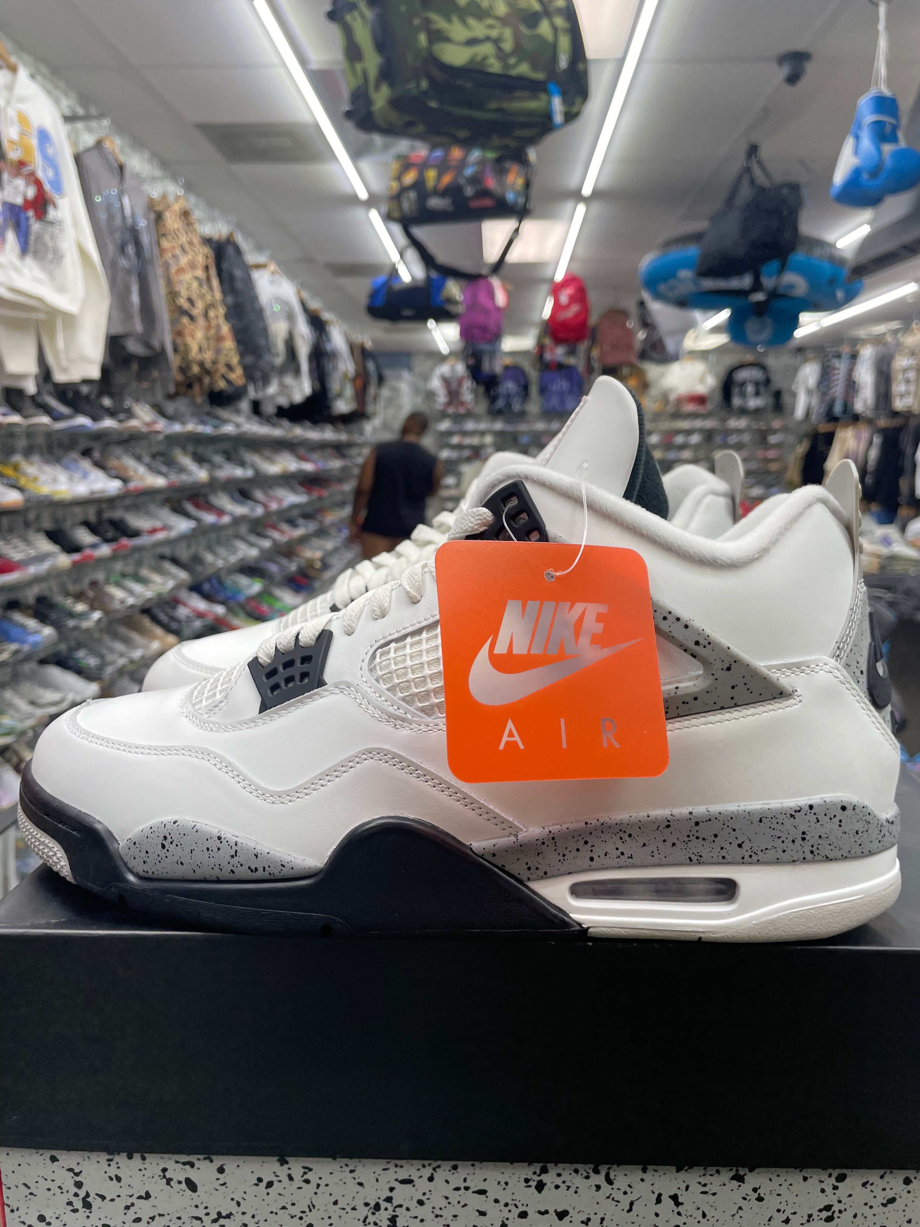 Air Jordan Retro 4 “White Cement” *Size 13 Preowned* (FV5029-100)