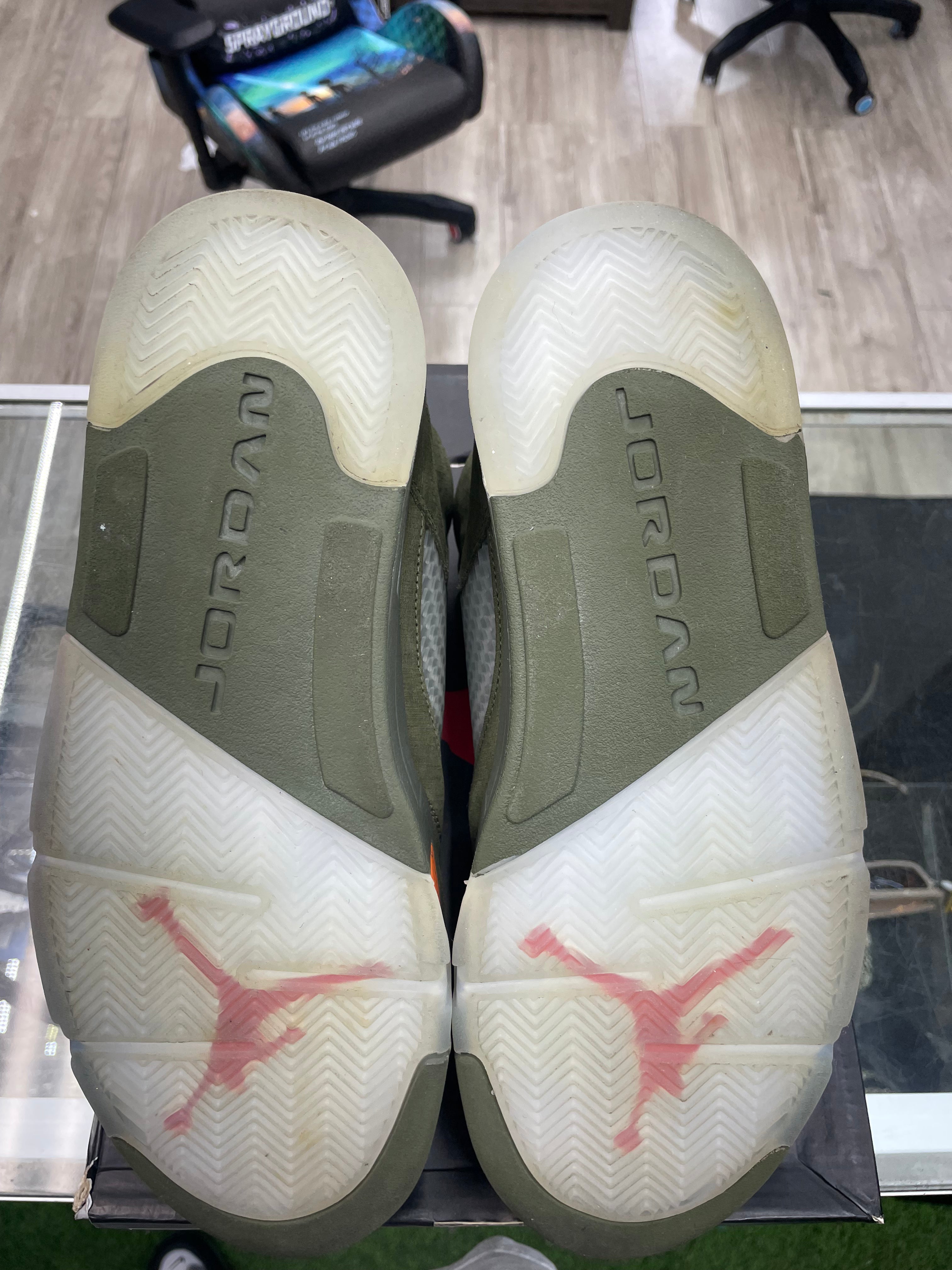 Air Jordan Retro 5 “Olive” *Size 10.5 Preowned* (DD0587-308)