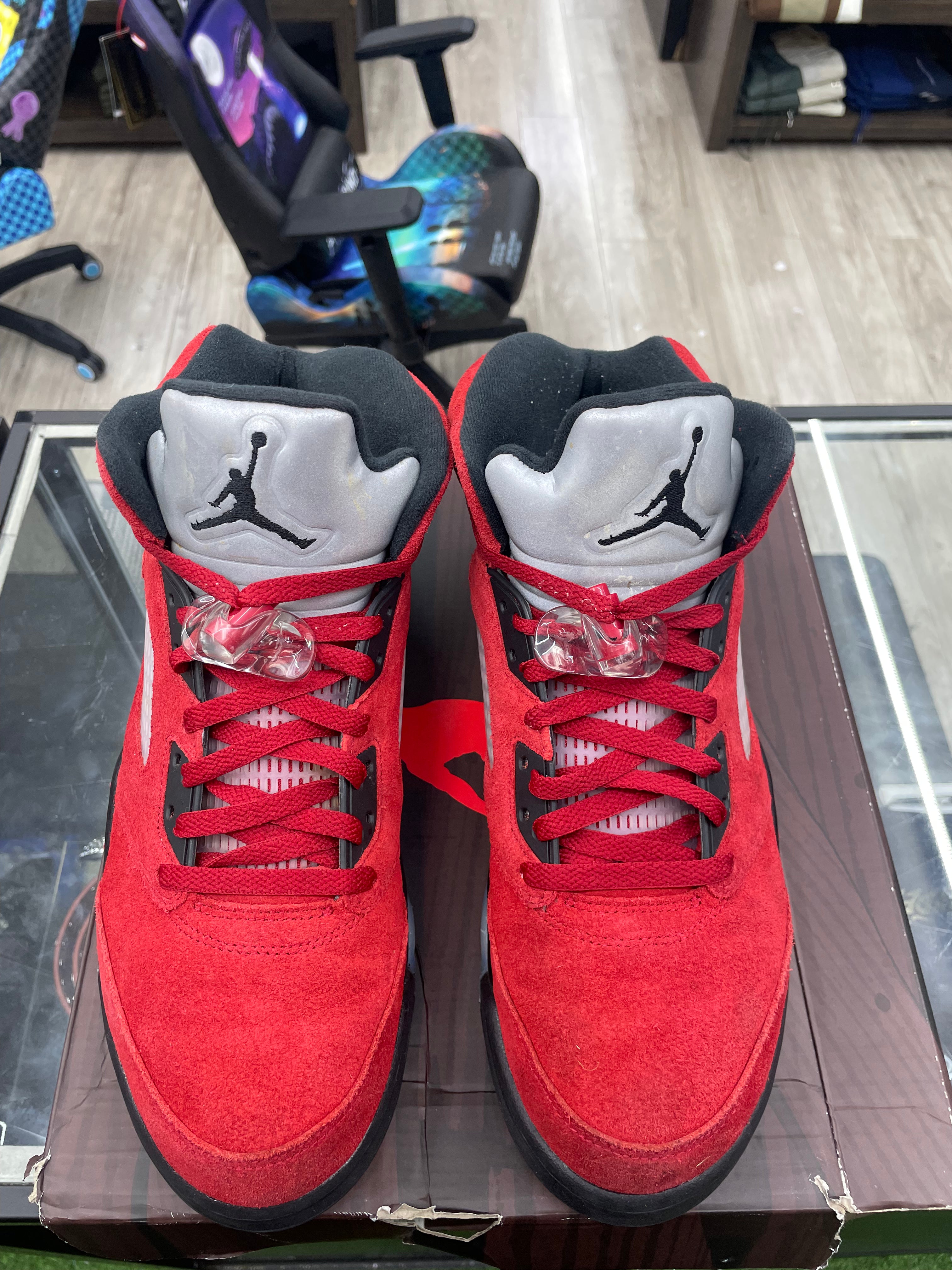 Air Jordan Retro 5 "Raging Bull" *Size 11.5 Preowned*