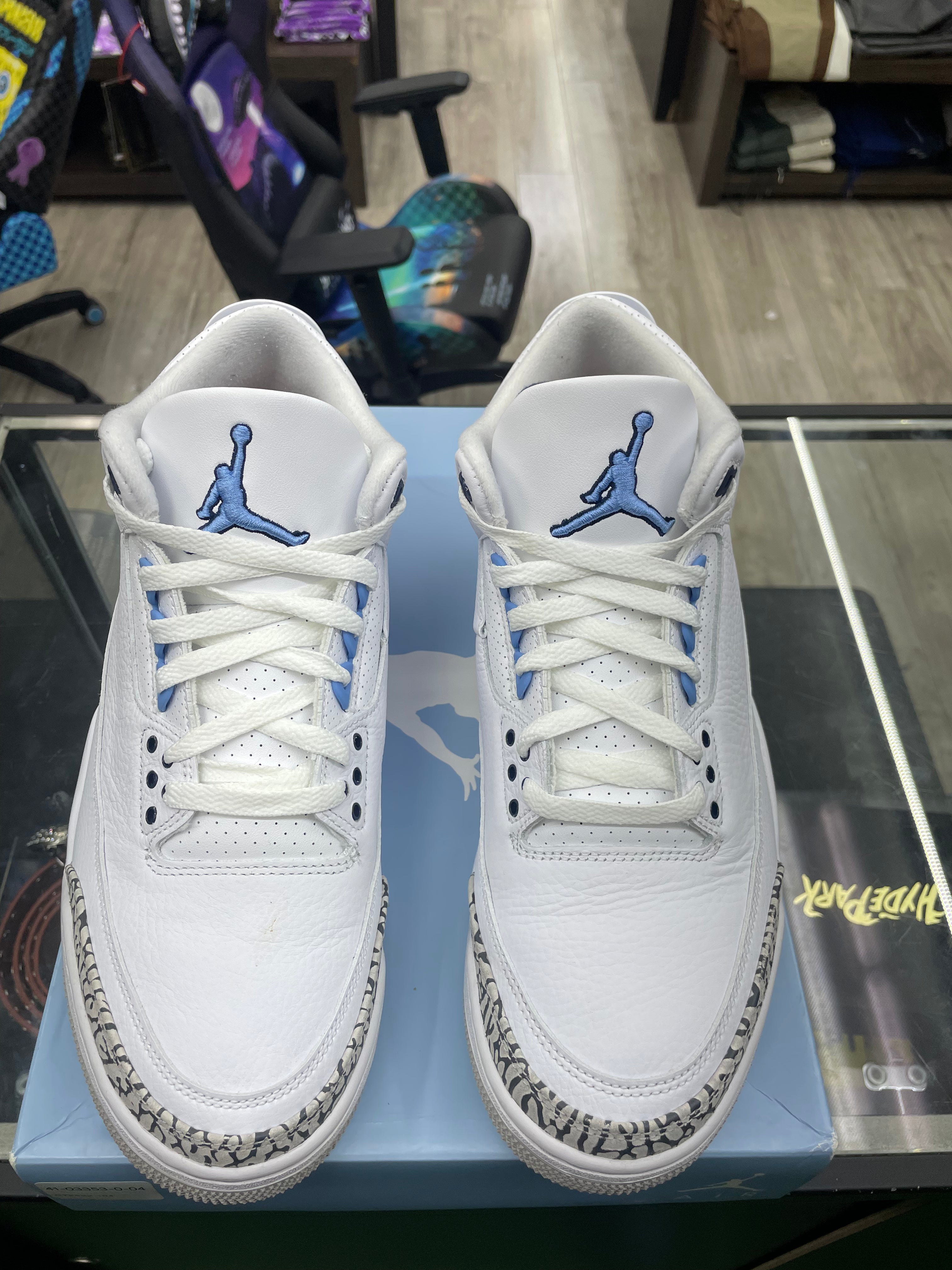 Air Jordan Retro 3 "Unc" *Size 11 Preowned*
