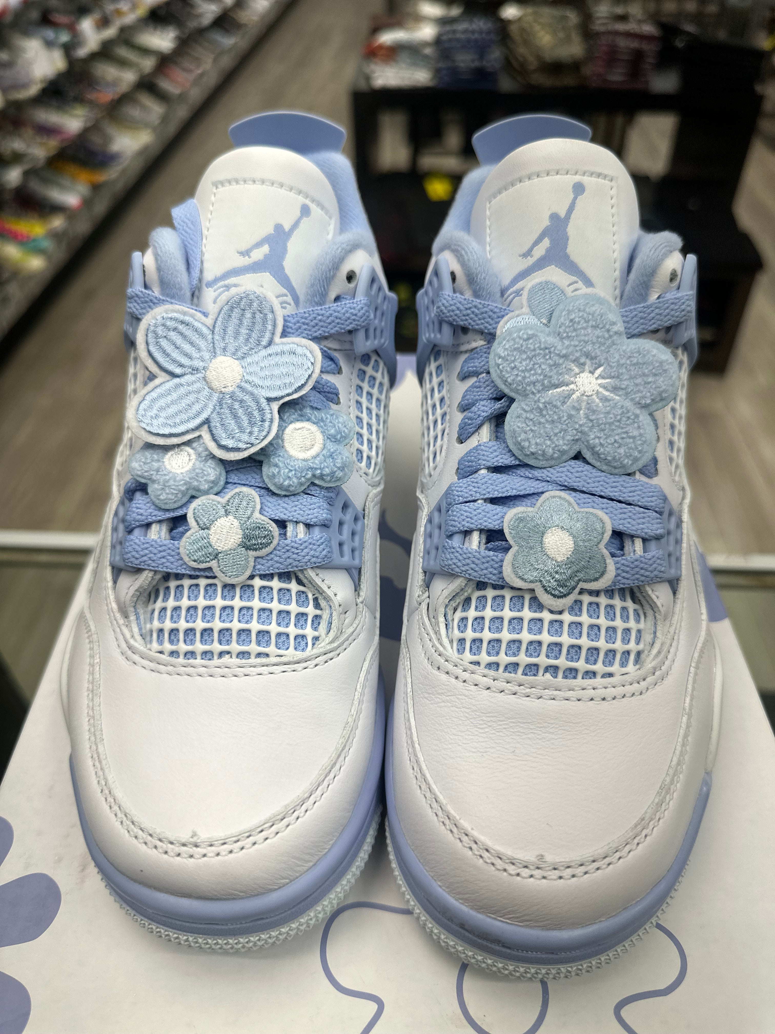 Air Jordan Retro 4 "Forgot me Not"