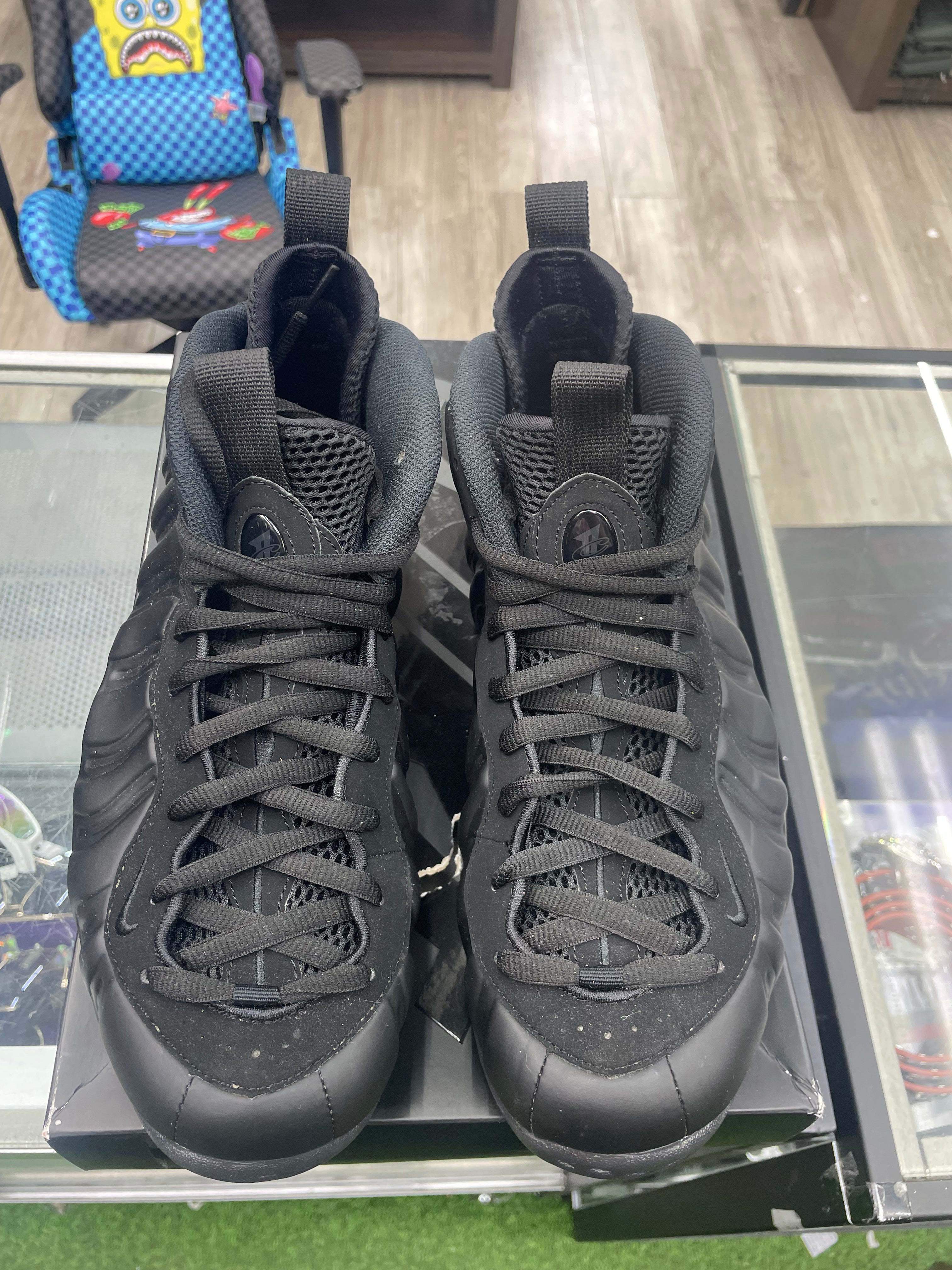 Nike Air Foamposite One" Anthracite" *Size 9 Preowned* (FD5855-001)