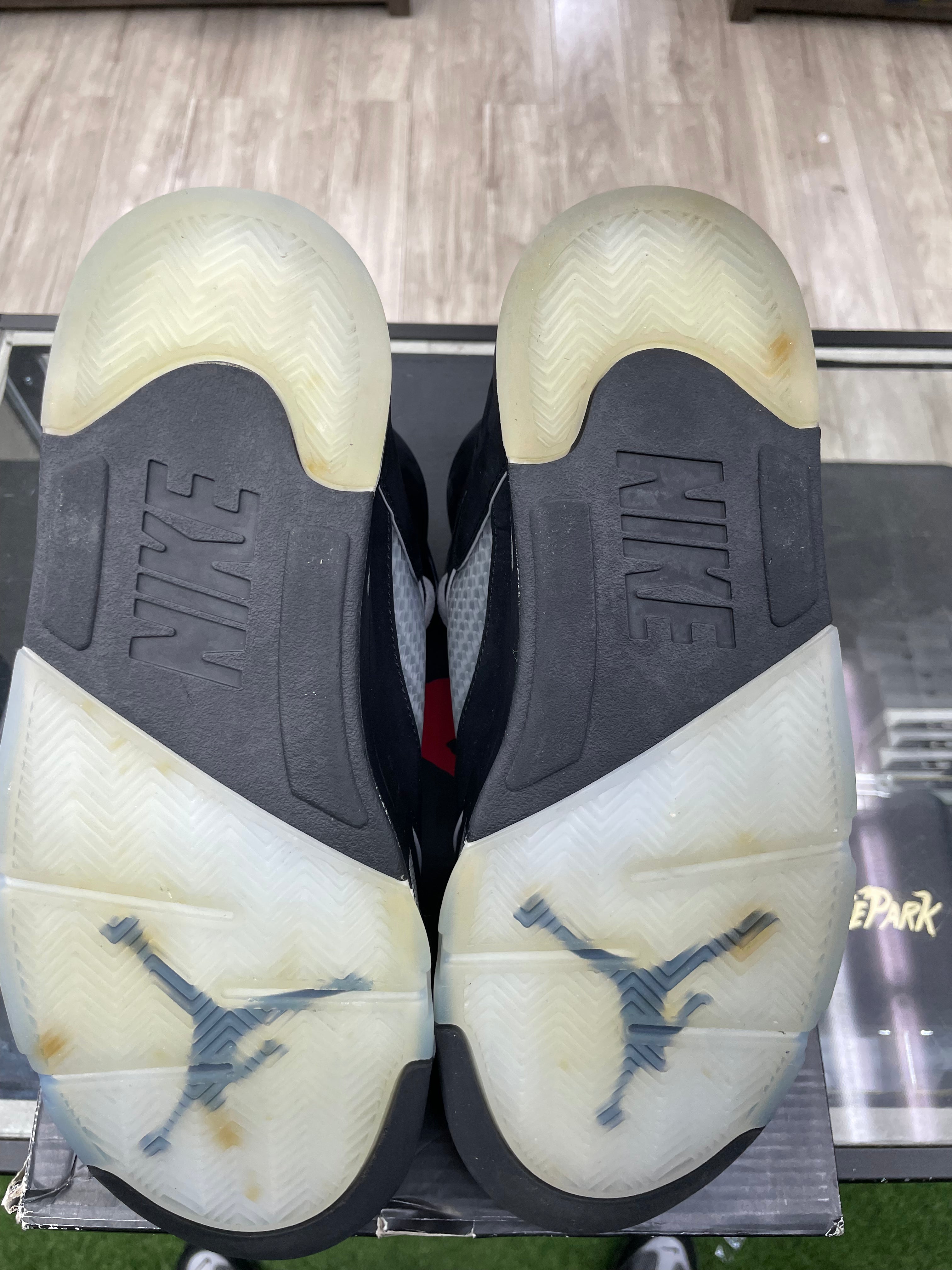 Air Jordan Retro 5 “Black Metallic Reimagined” *Size 11.5 Preowned* (HF3975-001)