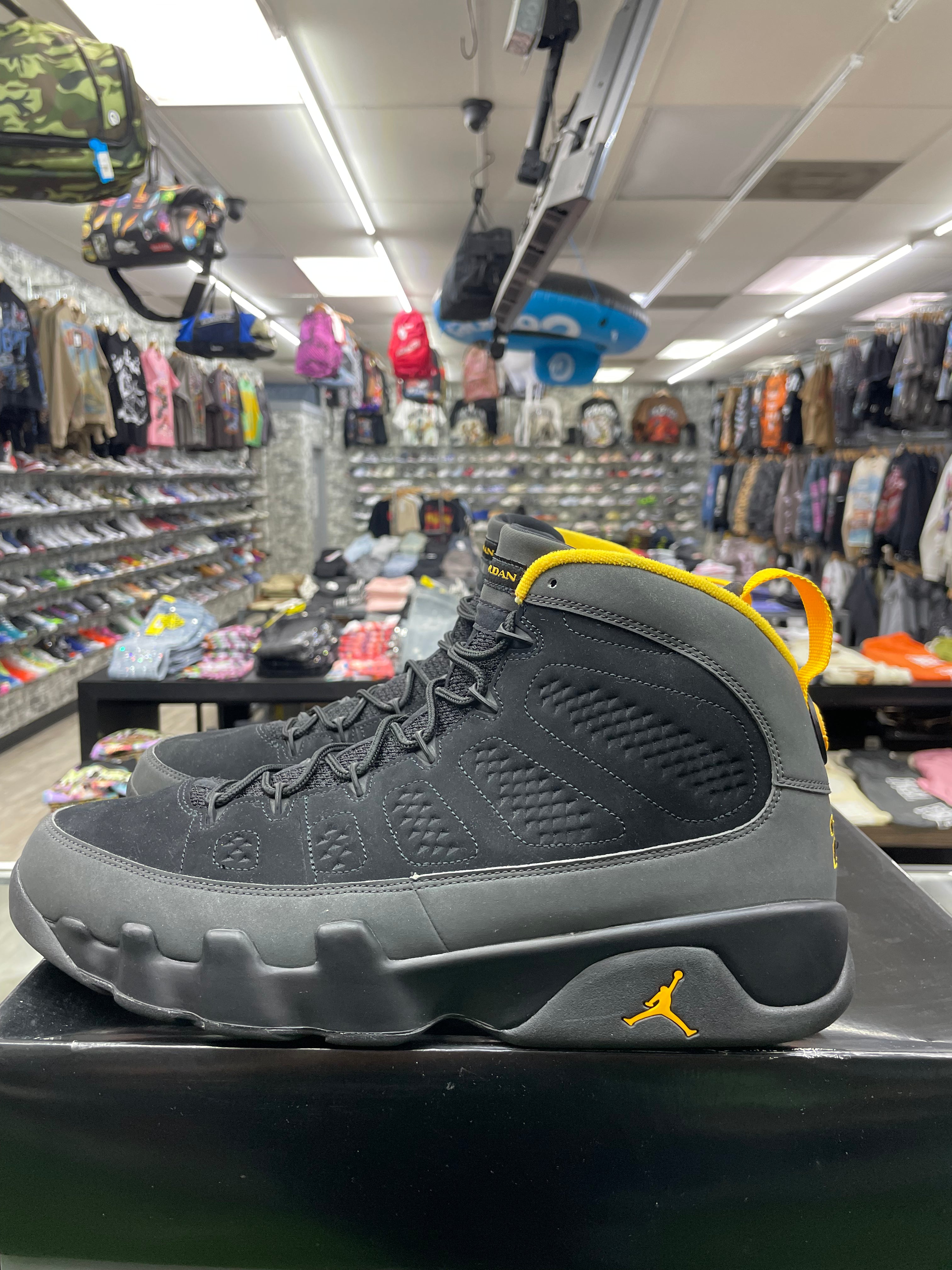 Air Jordan Retro 9 “Dark Charcoal University Gold” *Size 14 Preowned* (CT8019-070)