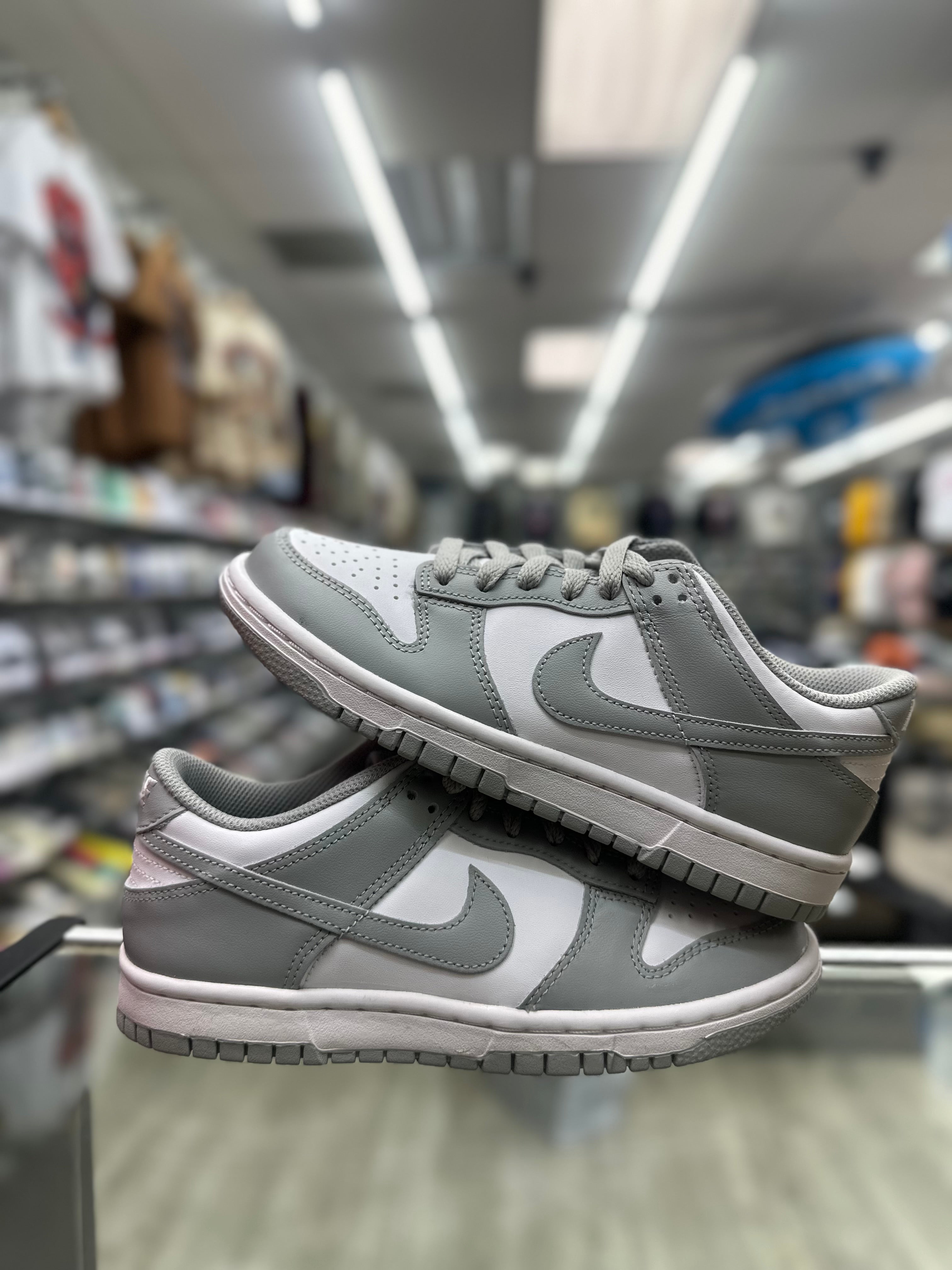 Nike Dunk Low “White Light Smoke Grey” (GS)