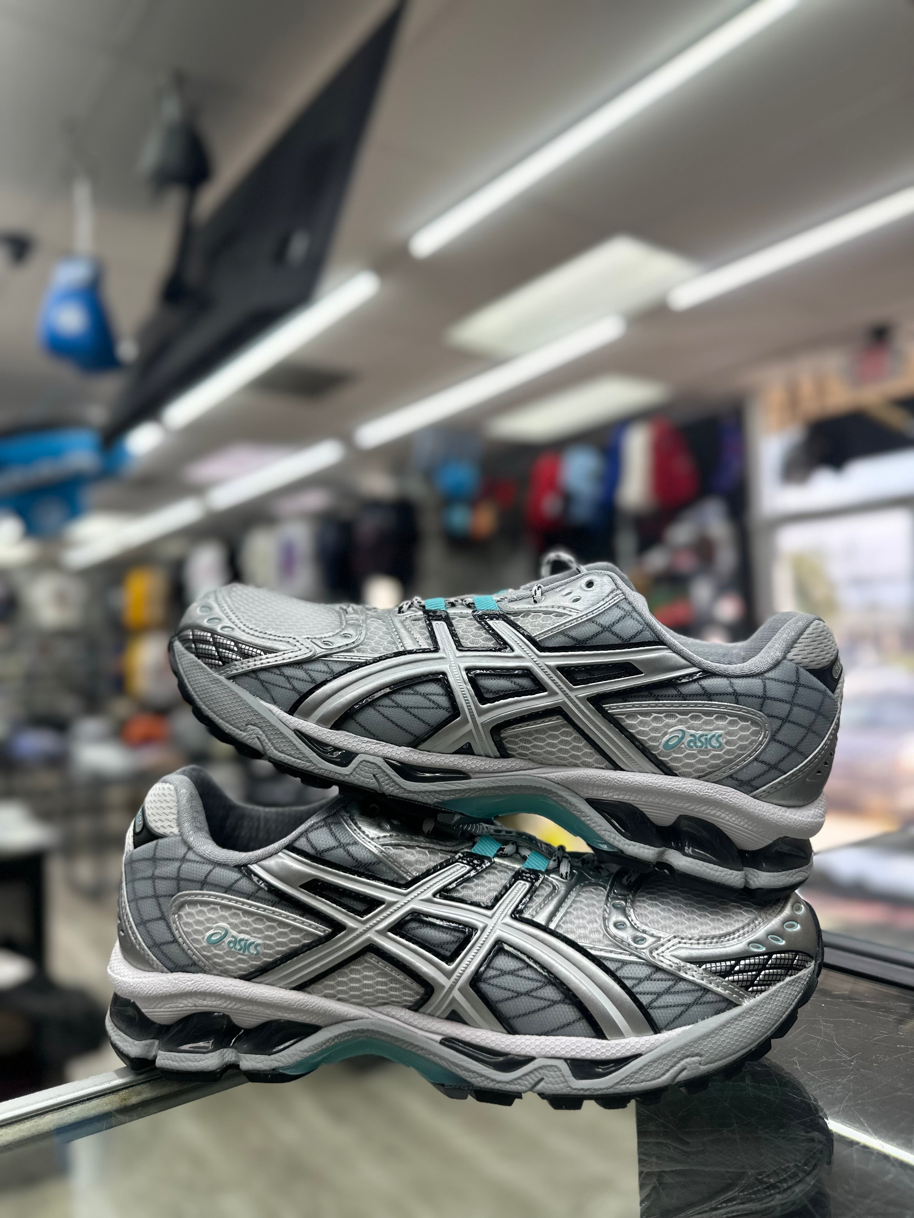 Asics Gel-Nimbus 10.1 “White Piedmont Grey” (MEN)