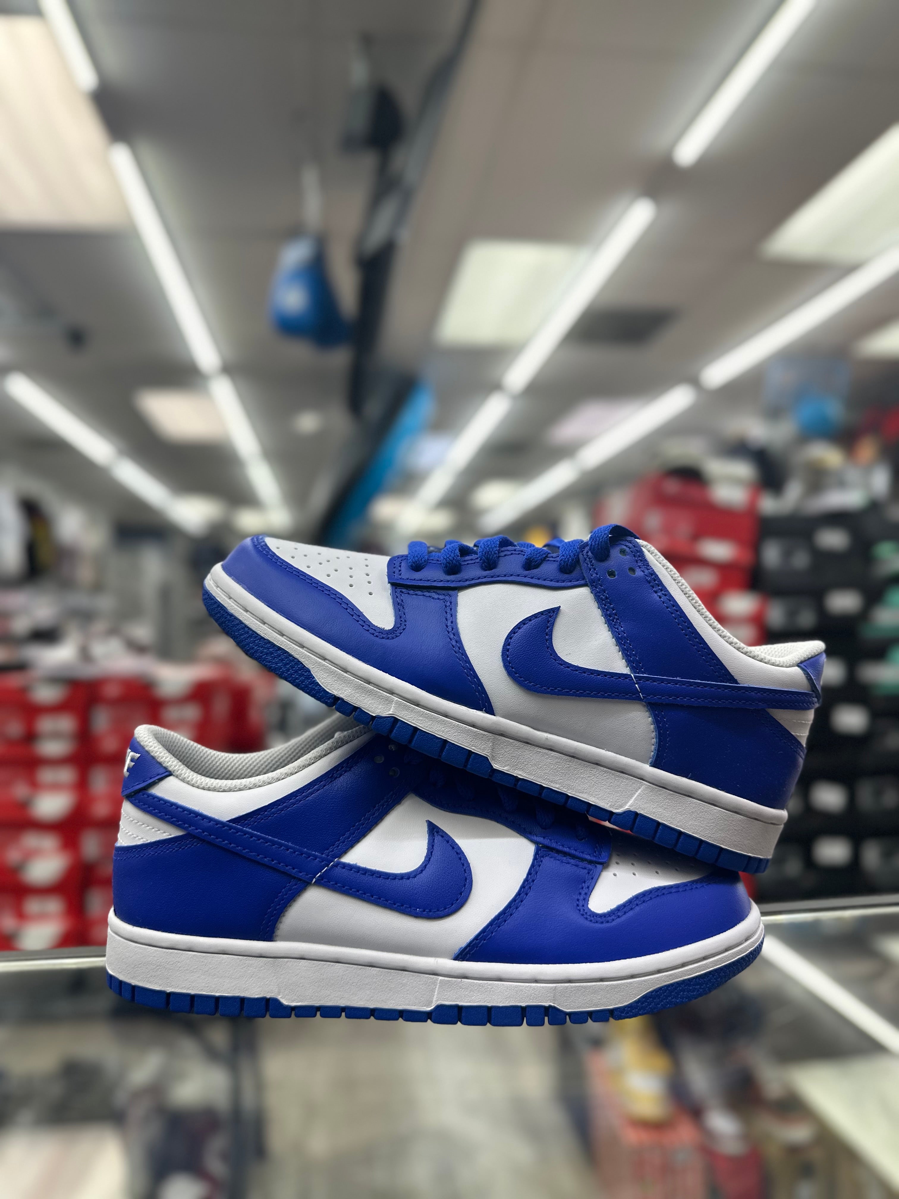 Nike Dunk Low “White/Hyper Royal" (GS)