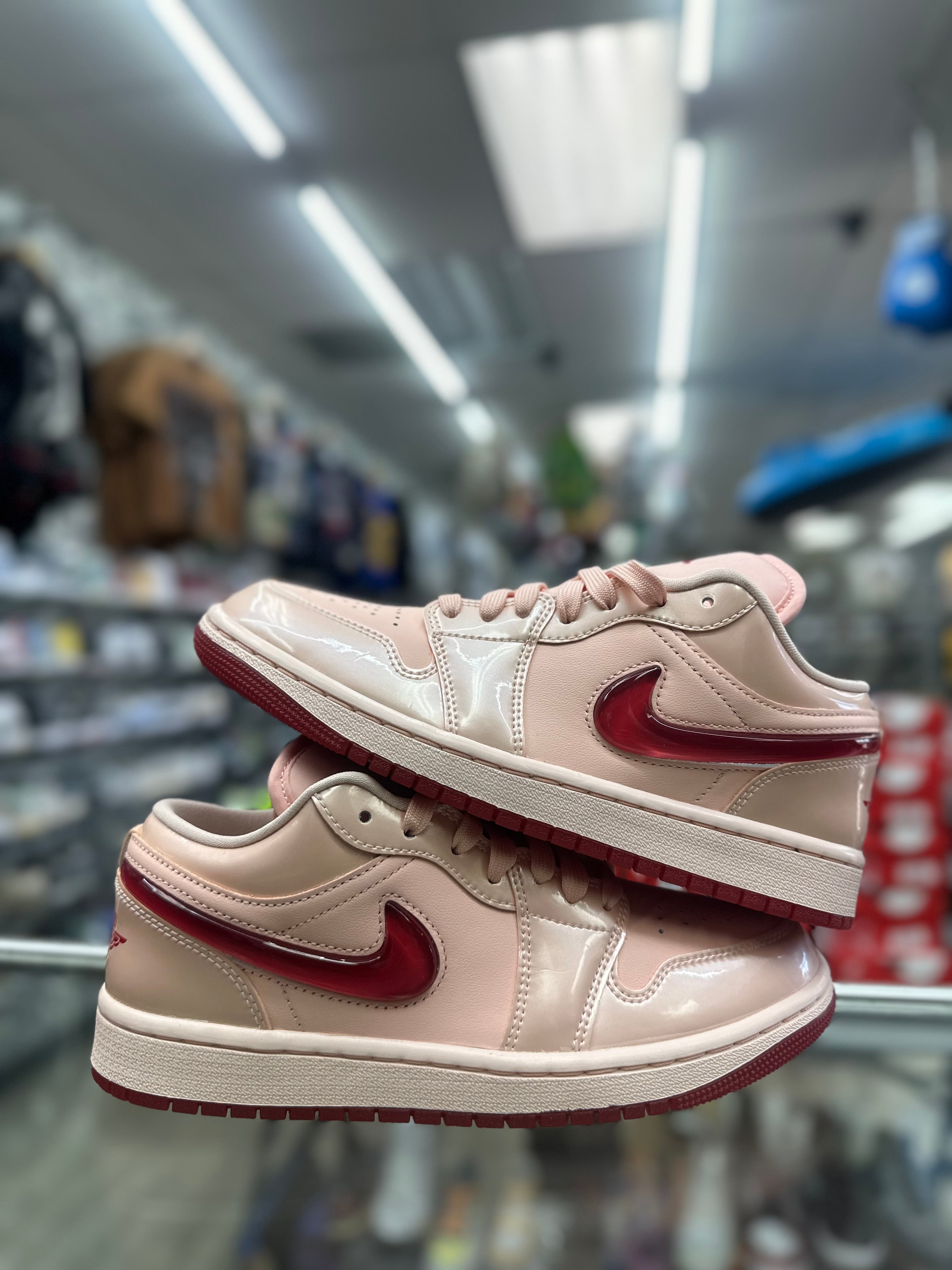 Air Jordan 1 Low “Patent Valentine Day”