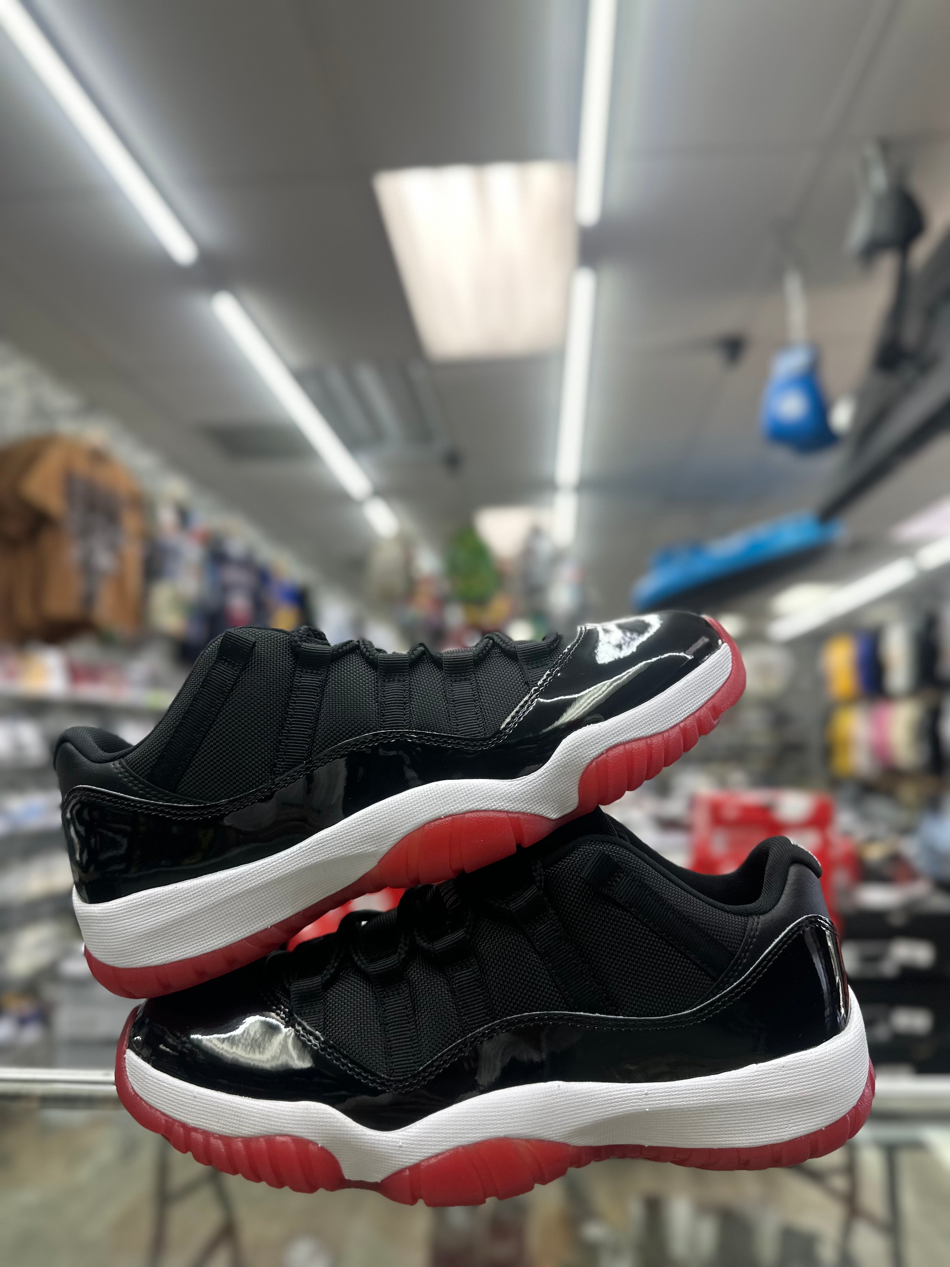 Air Jordan 11