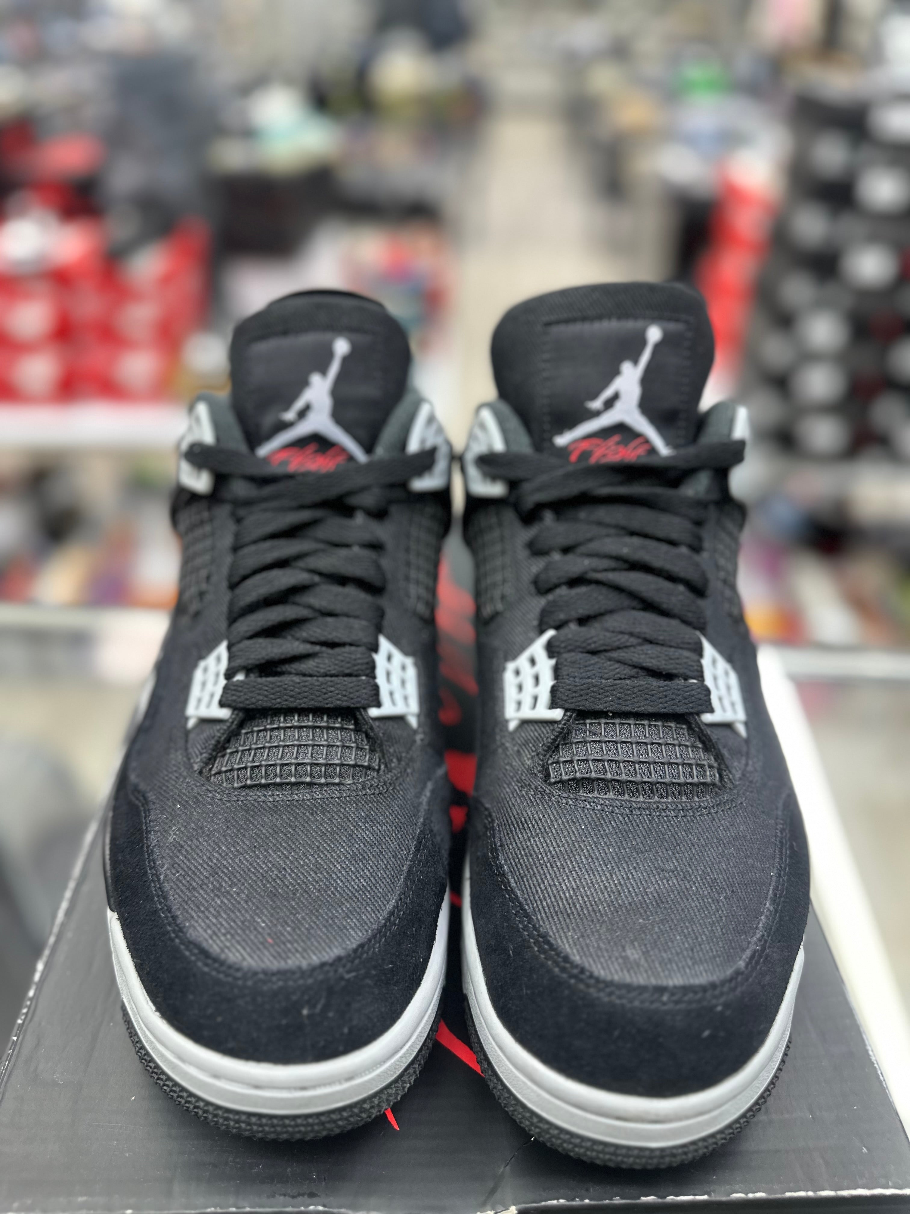 Air Jordan Retro 4 "Black Canvas" *Size 9 Preowned*