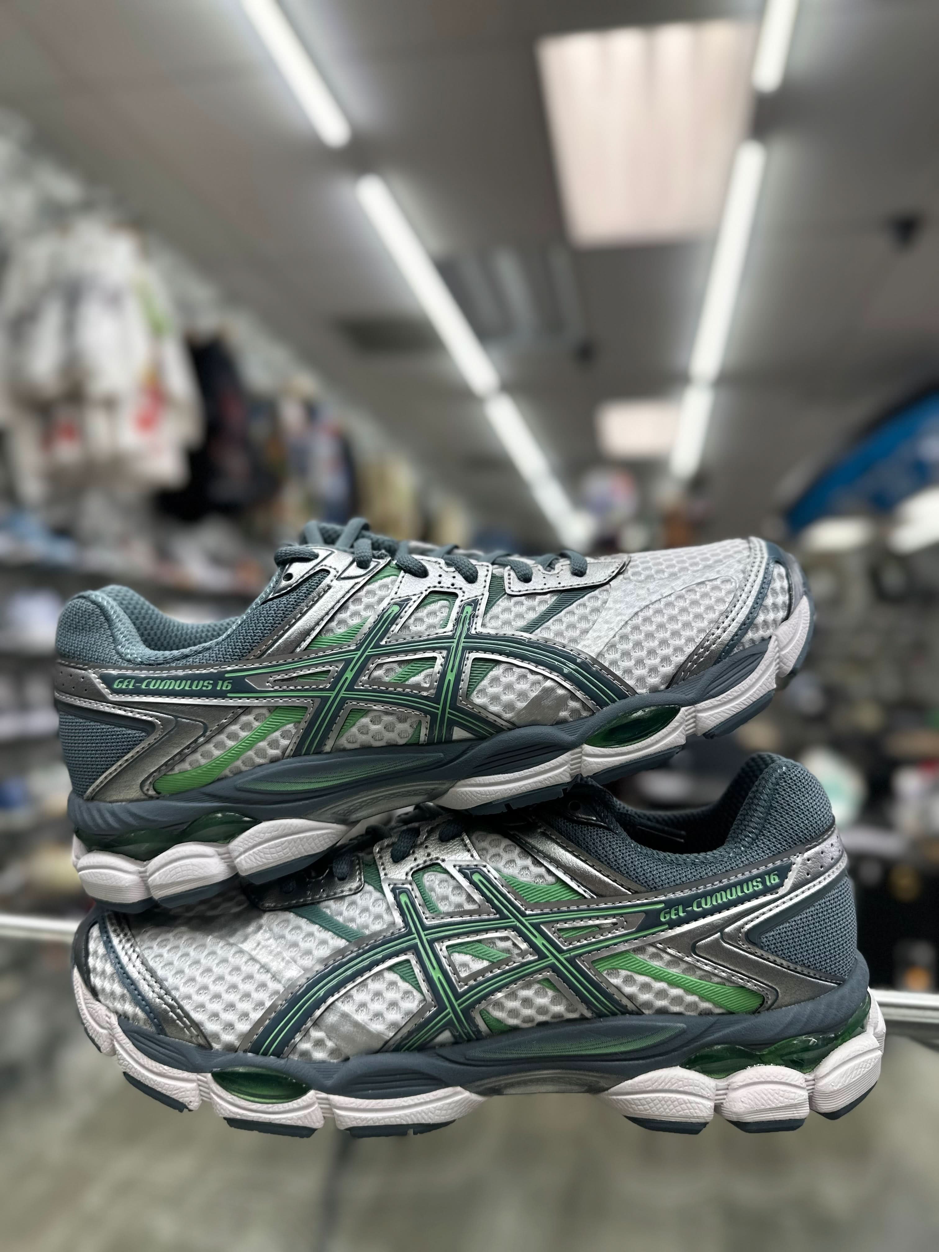 Asics Gel-Cumulus 16 "White Ironclad"