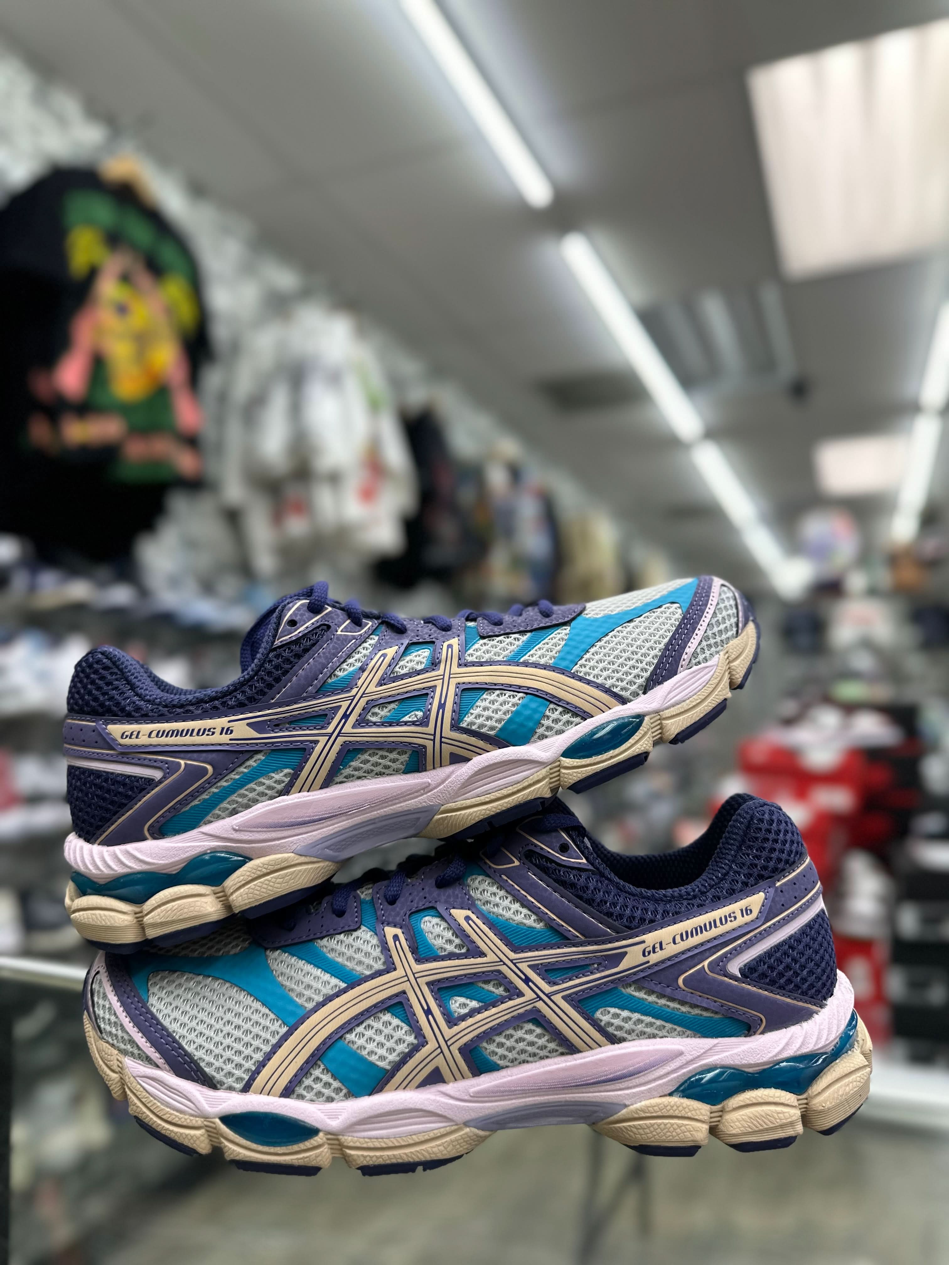 Asics Gel-Cumulus 16 "Purple Cloud Grey Bisque"
